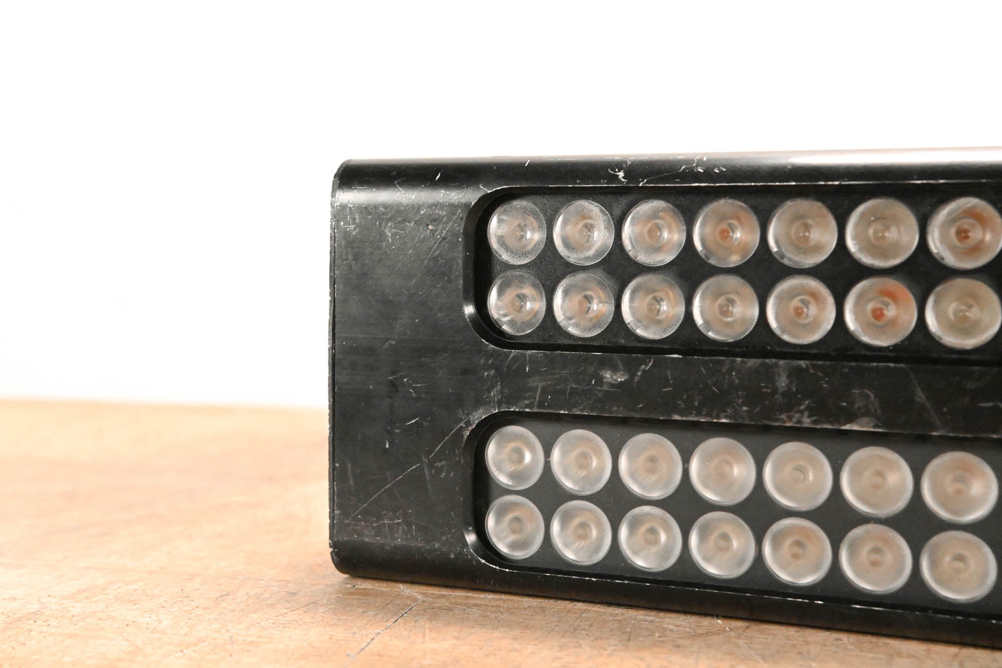 Chroma-Q CHCS2 Color Split LED Fixture