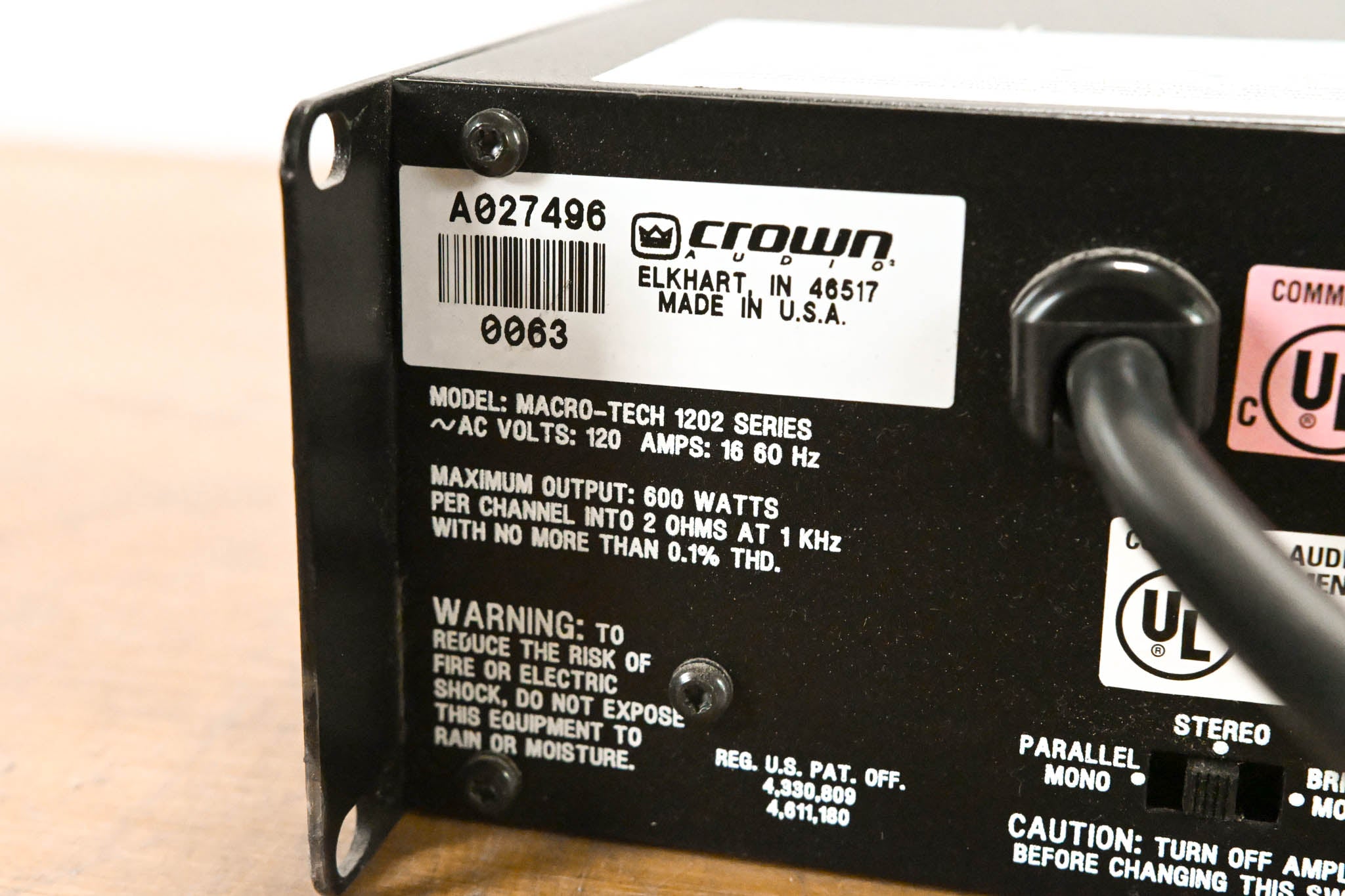 Crown Macro-Tech 1202 2-Channel Power Amplifier
