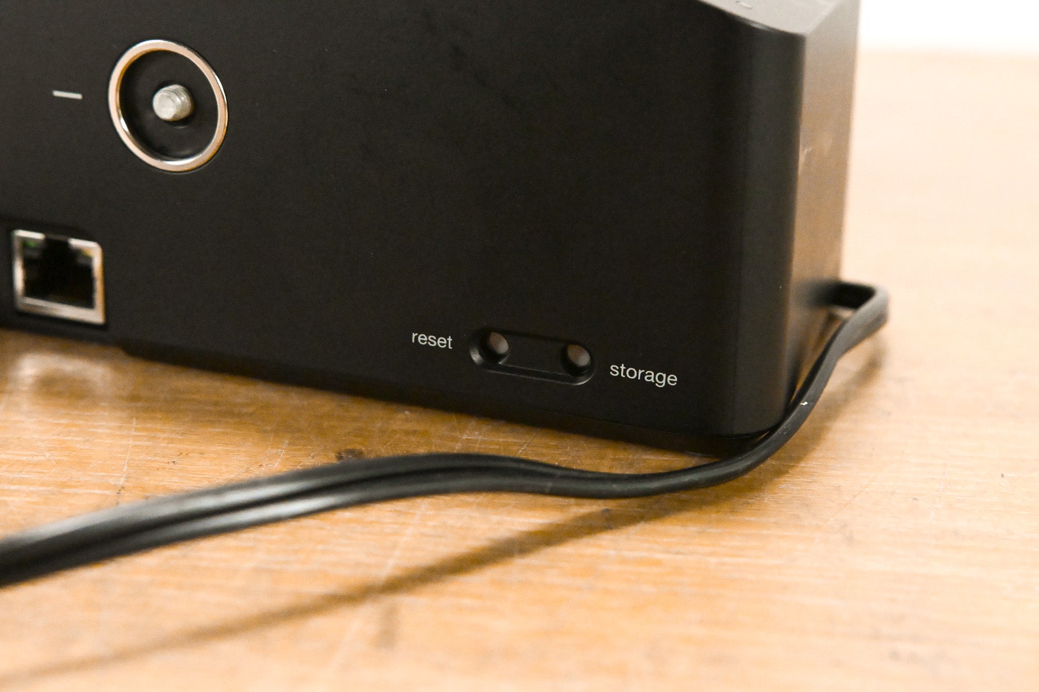 Shure SBC220 Networked 2-Bay Battery Charger