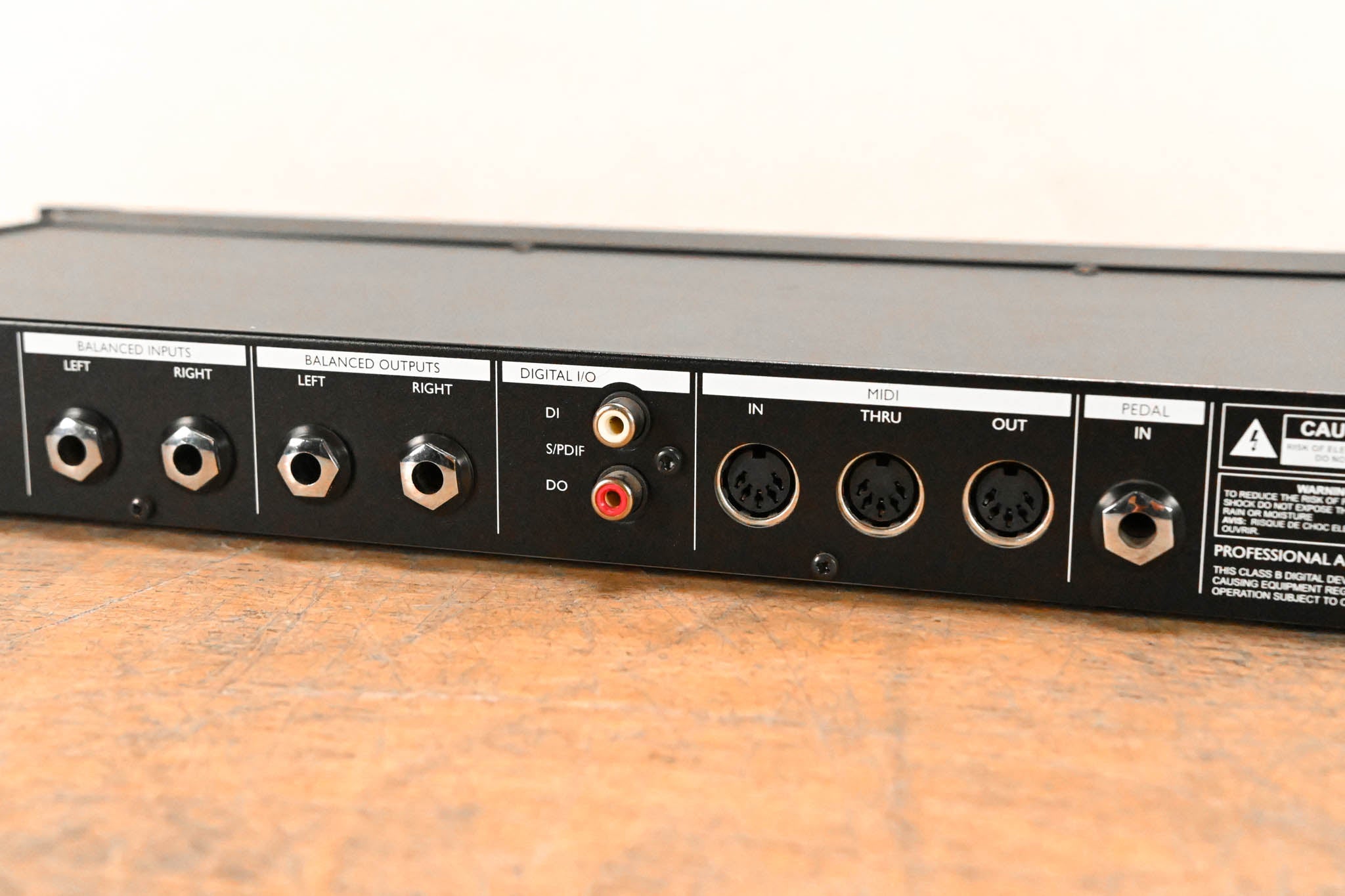 TC Electronic M-ONE Dual Effects Processor
