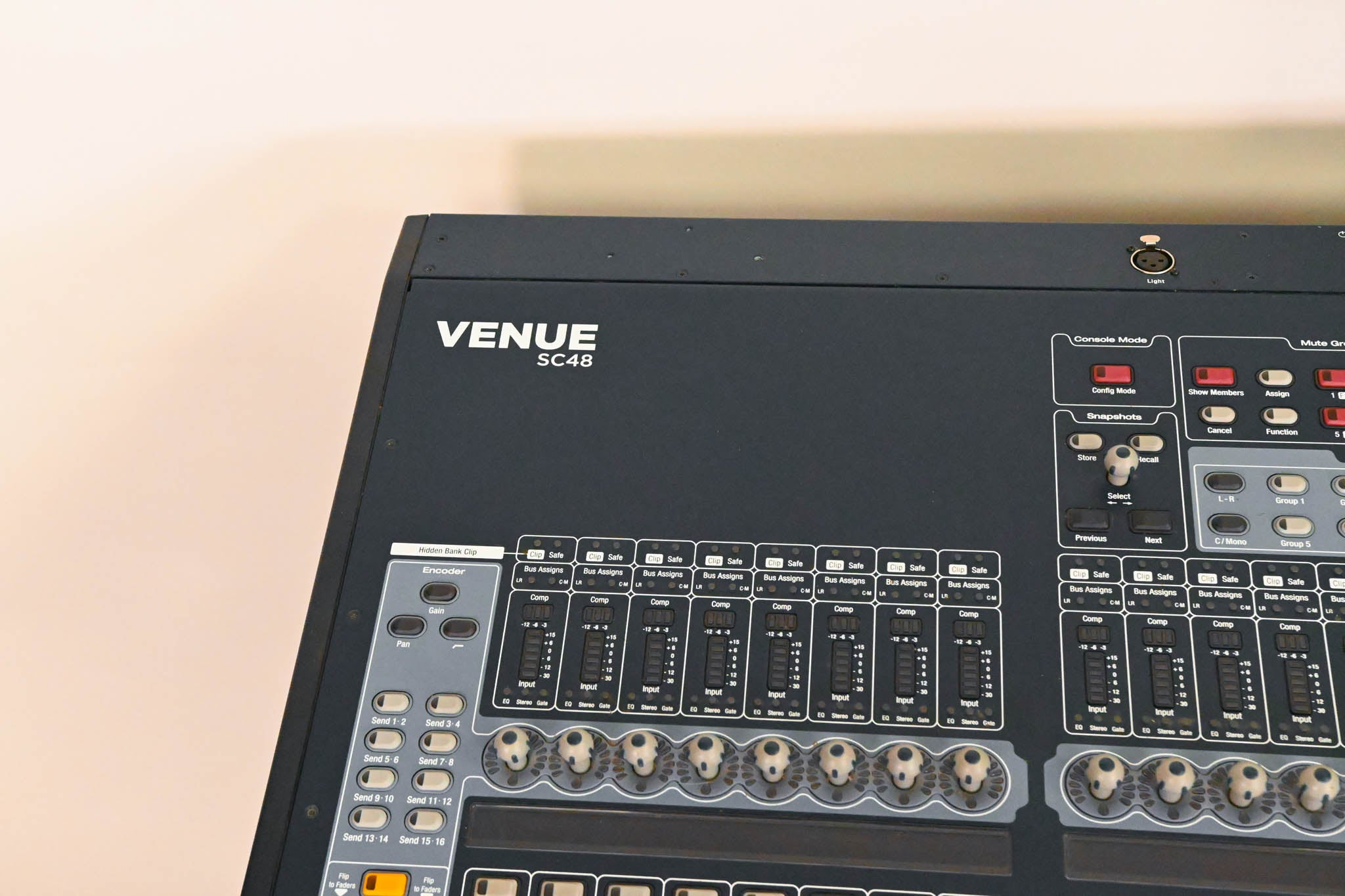 AVID VENUE SC48 Digital Audio Mixing Console