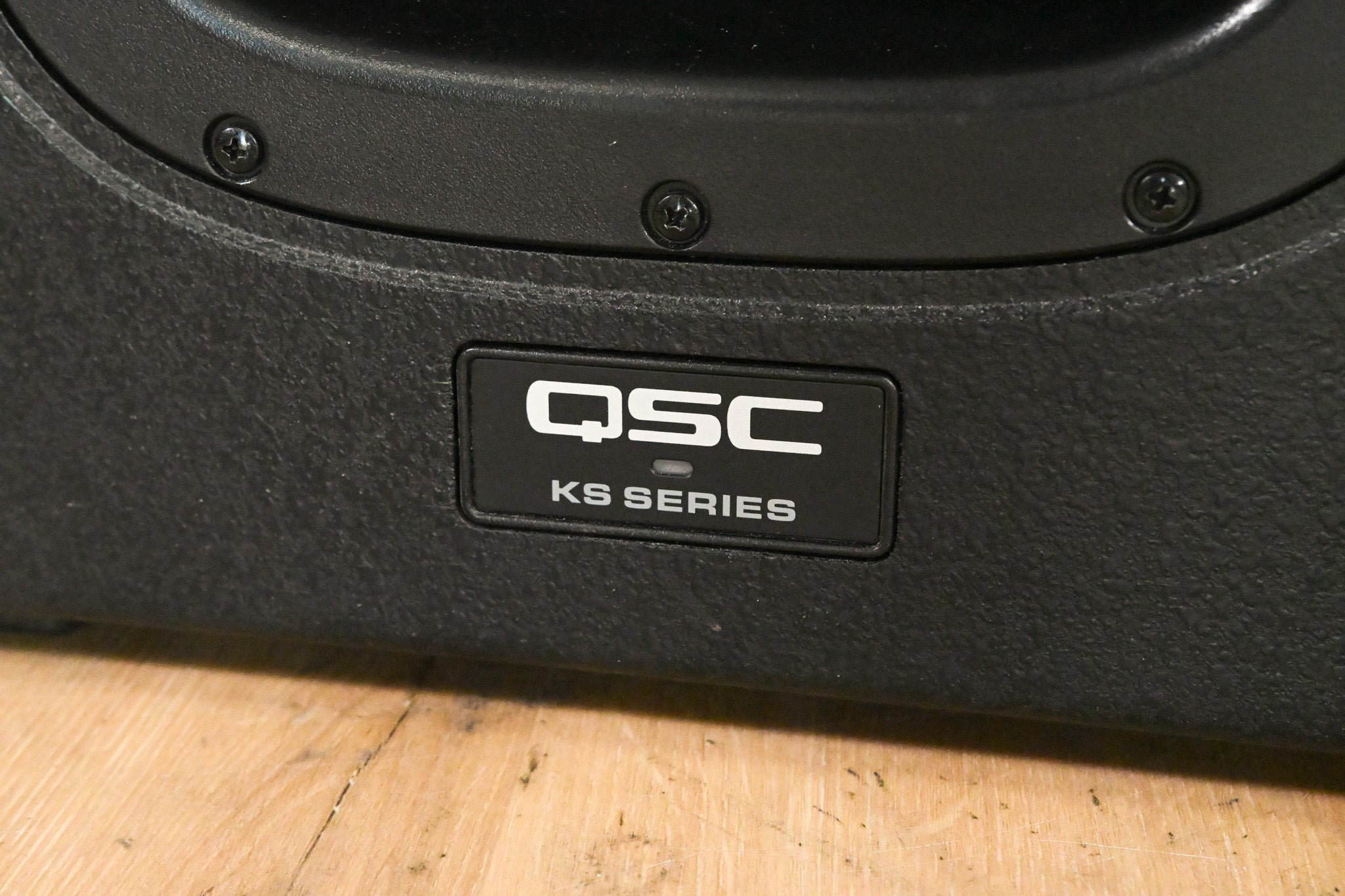 QSC KS212C Powered 3600W Dual 12-inch Cardioid Subwoofer