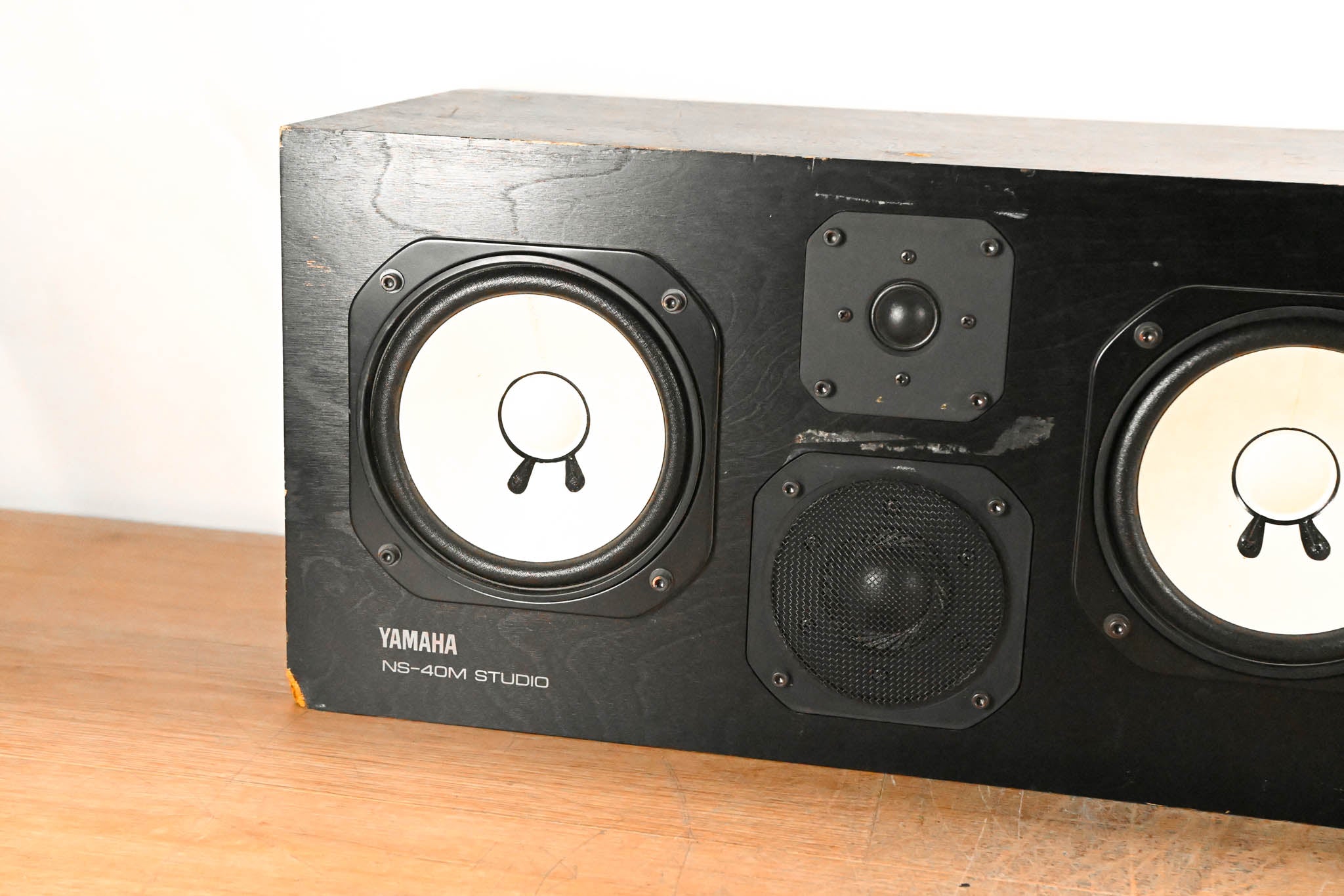 Yamaha NS-40M STUDIO Monitor Speaker System (PAIR)