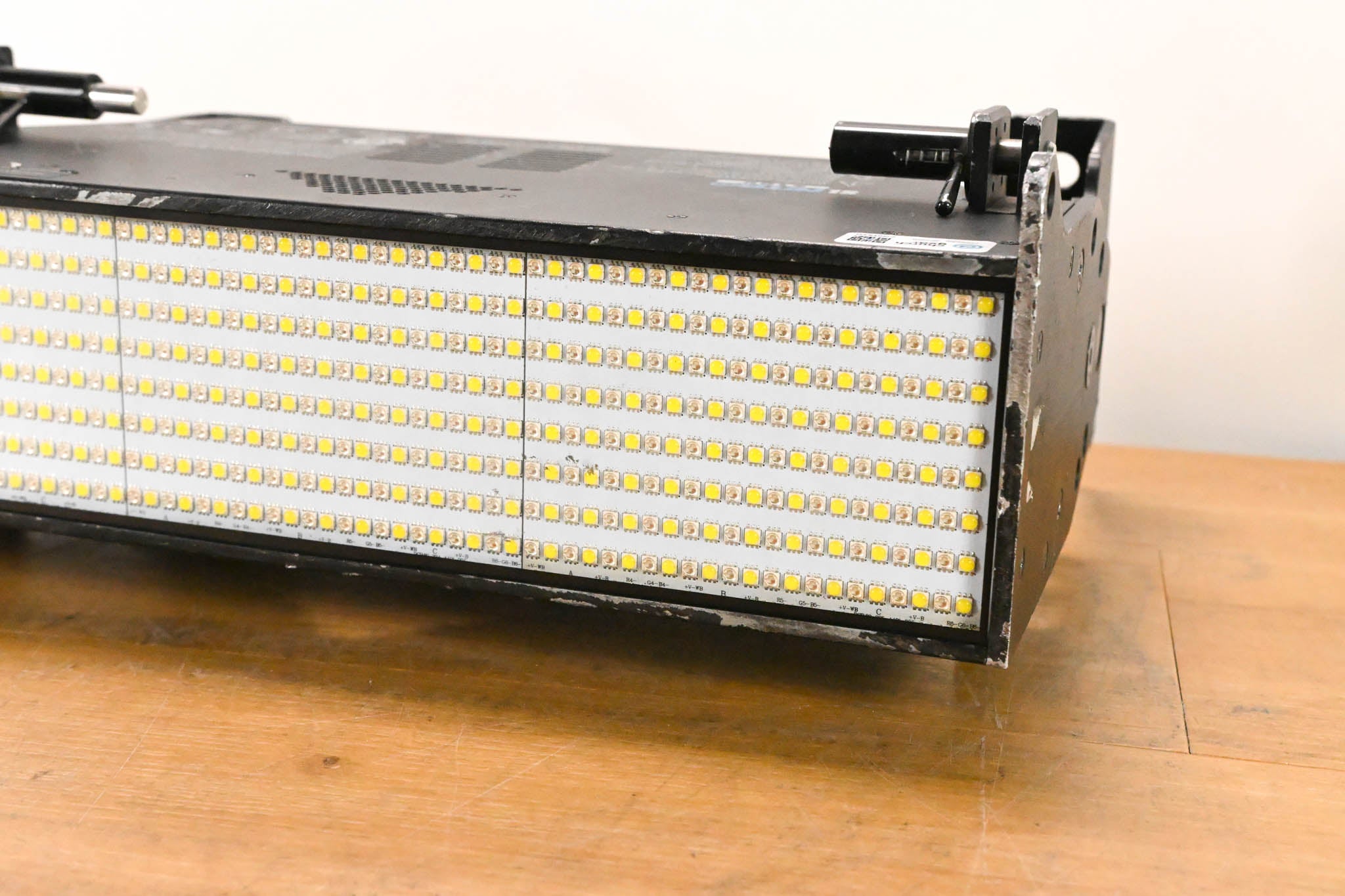 Philips Showline SL Nitro 510C RGBW LED Strobe Light