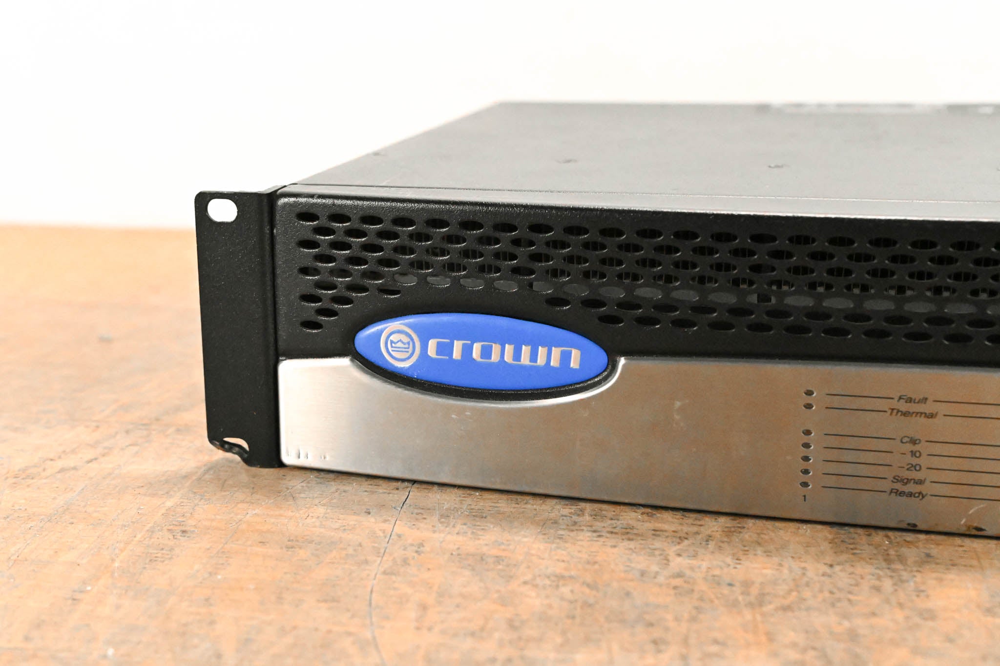 Crown CTs 3000 Two-Channel 1500W Power Amplifier