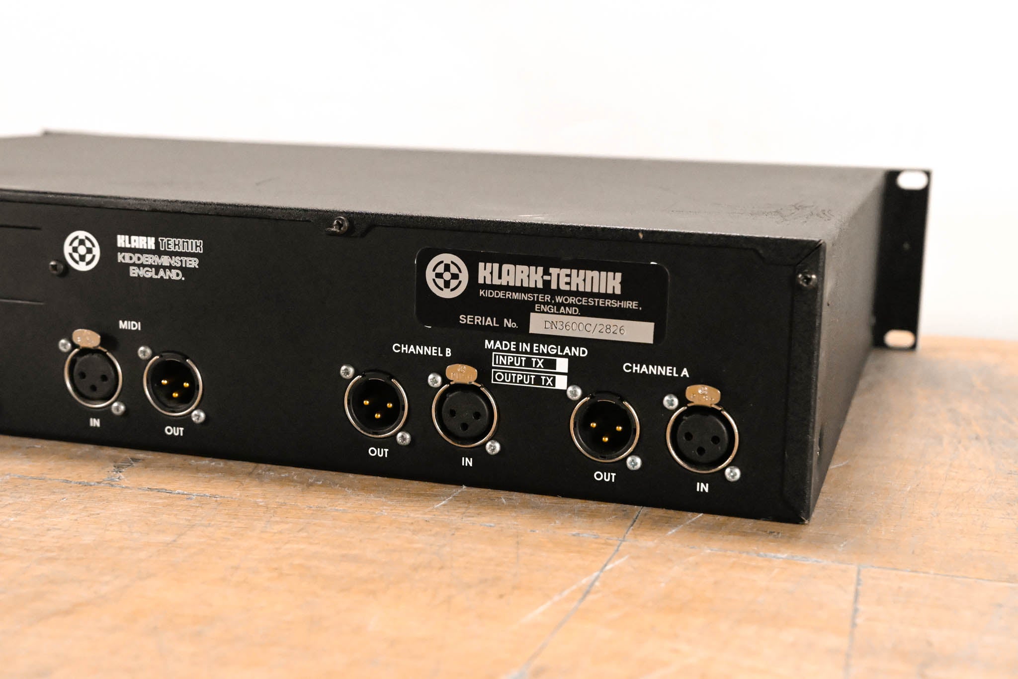 Klark Teknik DN3600 Programmable Graphic Equalizer