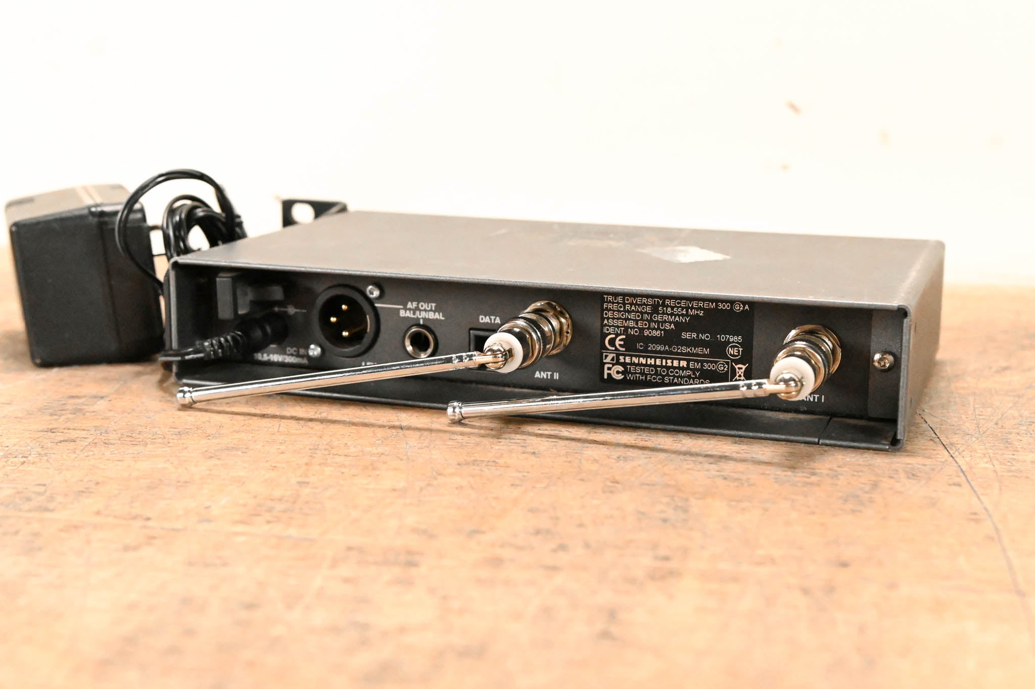 Sennheiser EM 300 G2 Wireless Receiver - A Range: 518-554 MHz