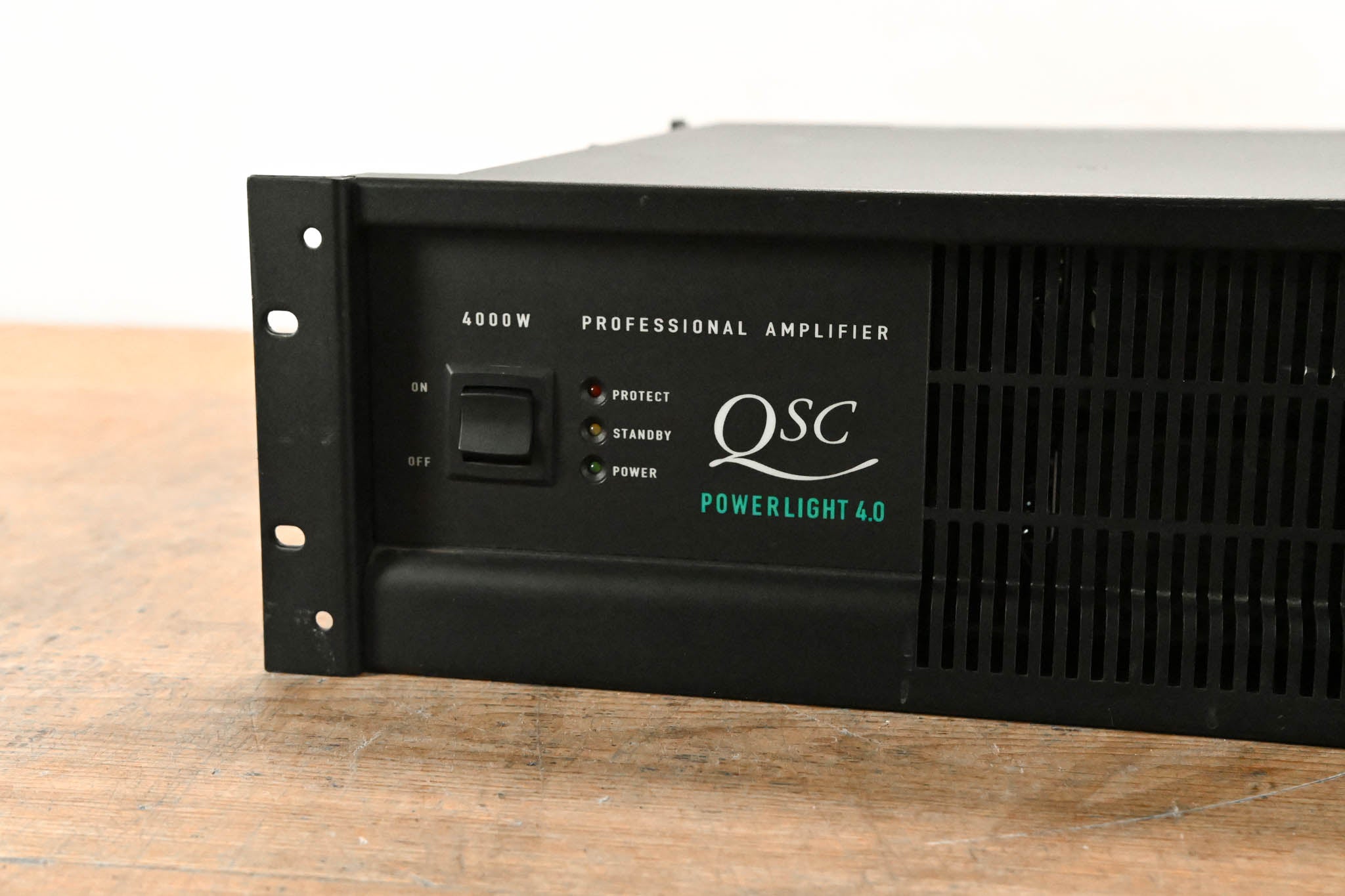 QSC PowerLight 4.0 2-Channel Power Amplifier