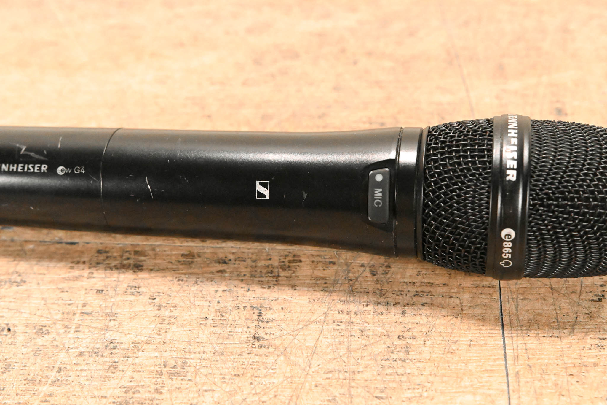 Sennheiser SKM 300 G4 Wireless Handheld Transmitter - Gw1: 558-608 MHz