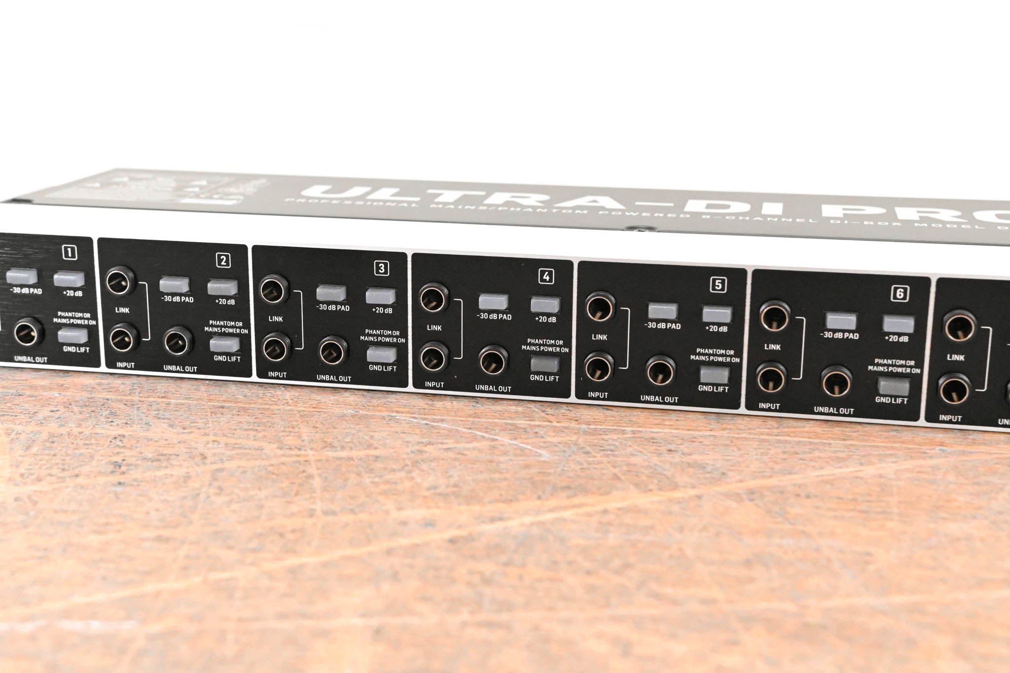 Behringer ULTRA-DI PRO DI800 8-Channel Active DI Box