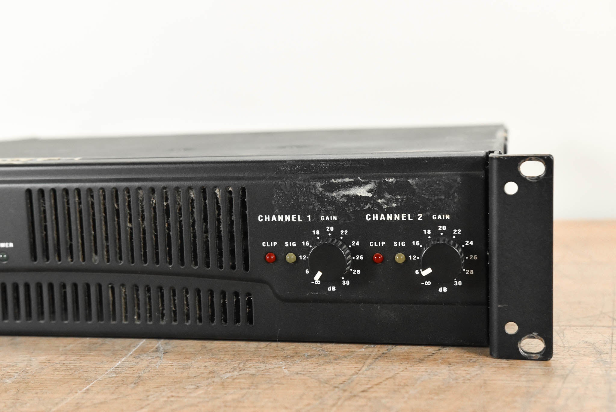 QSC RMX850 2-Channel Power Amplifier