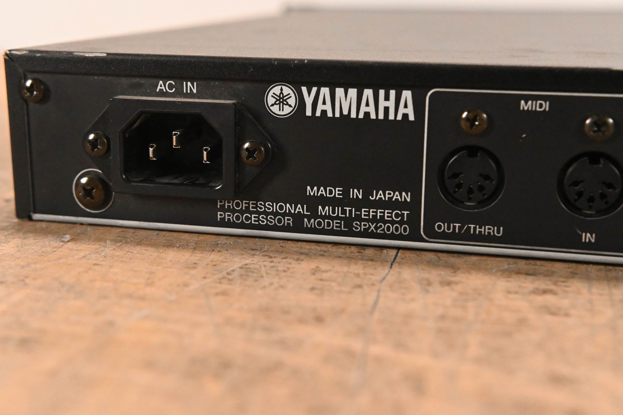 Yamaha SPX2000 Professional Multi-Effect Processor