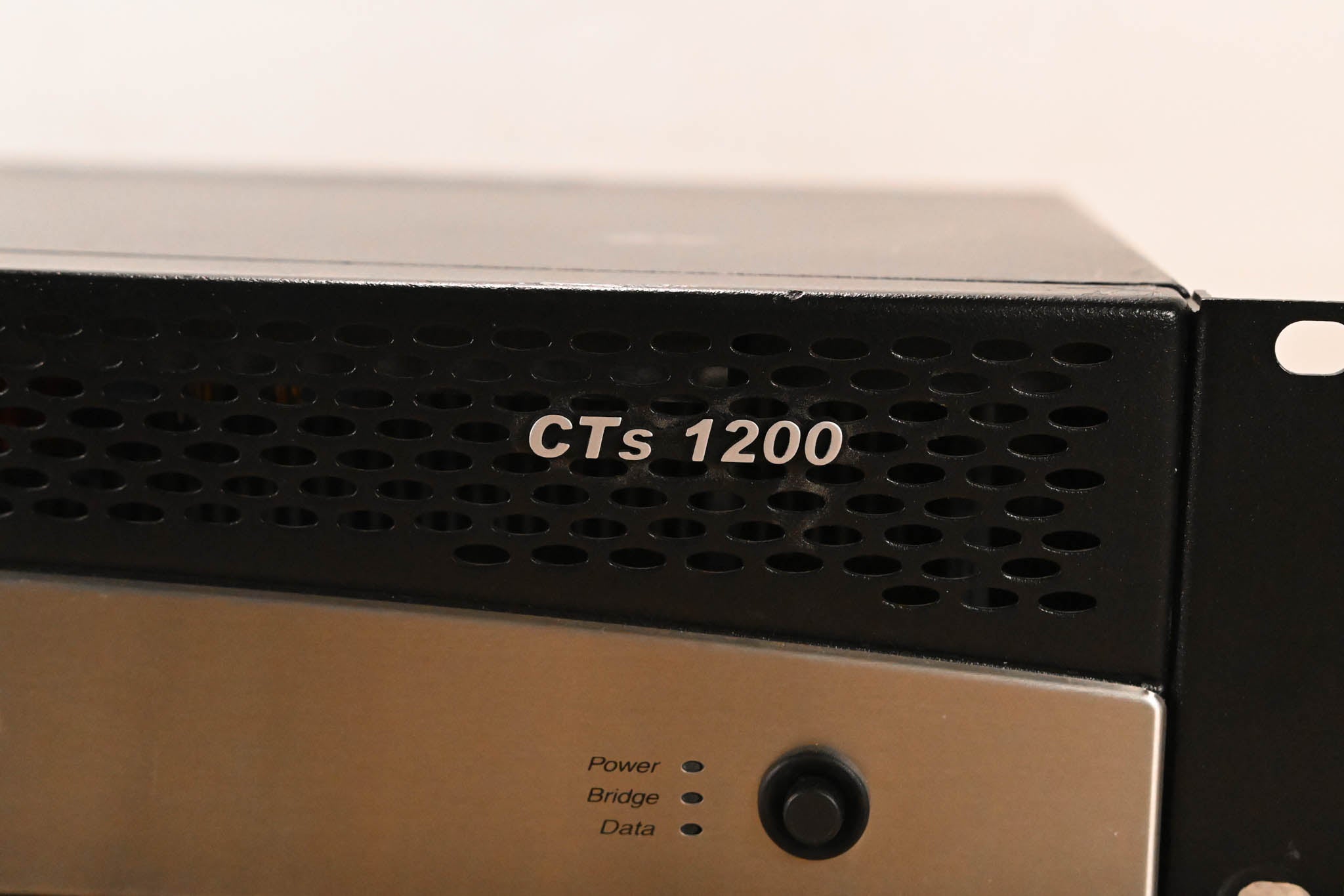 Crown CTs 1200 Two-Channel 600W Power Amplifier