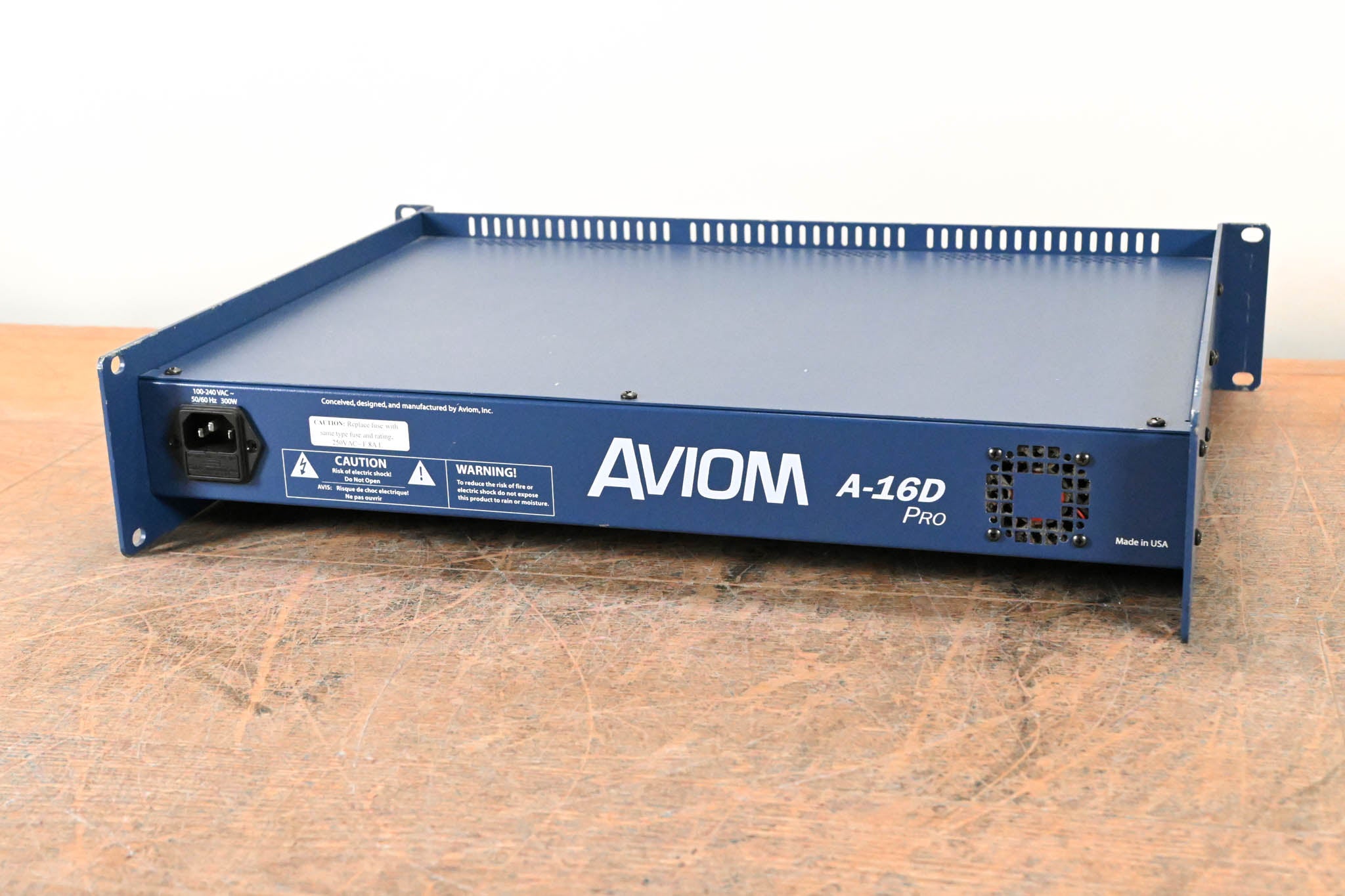 Aviom A-16D Pro A-Net Distributor