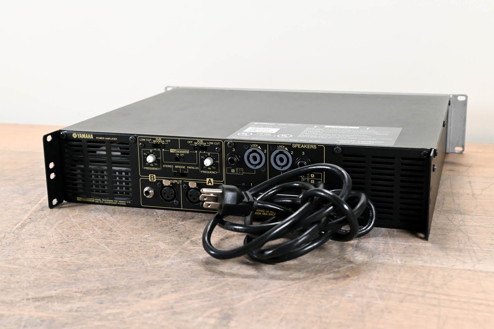 Yamaha P2500S 2-Channel Power Amplifier