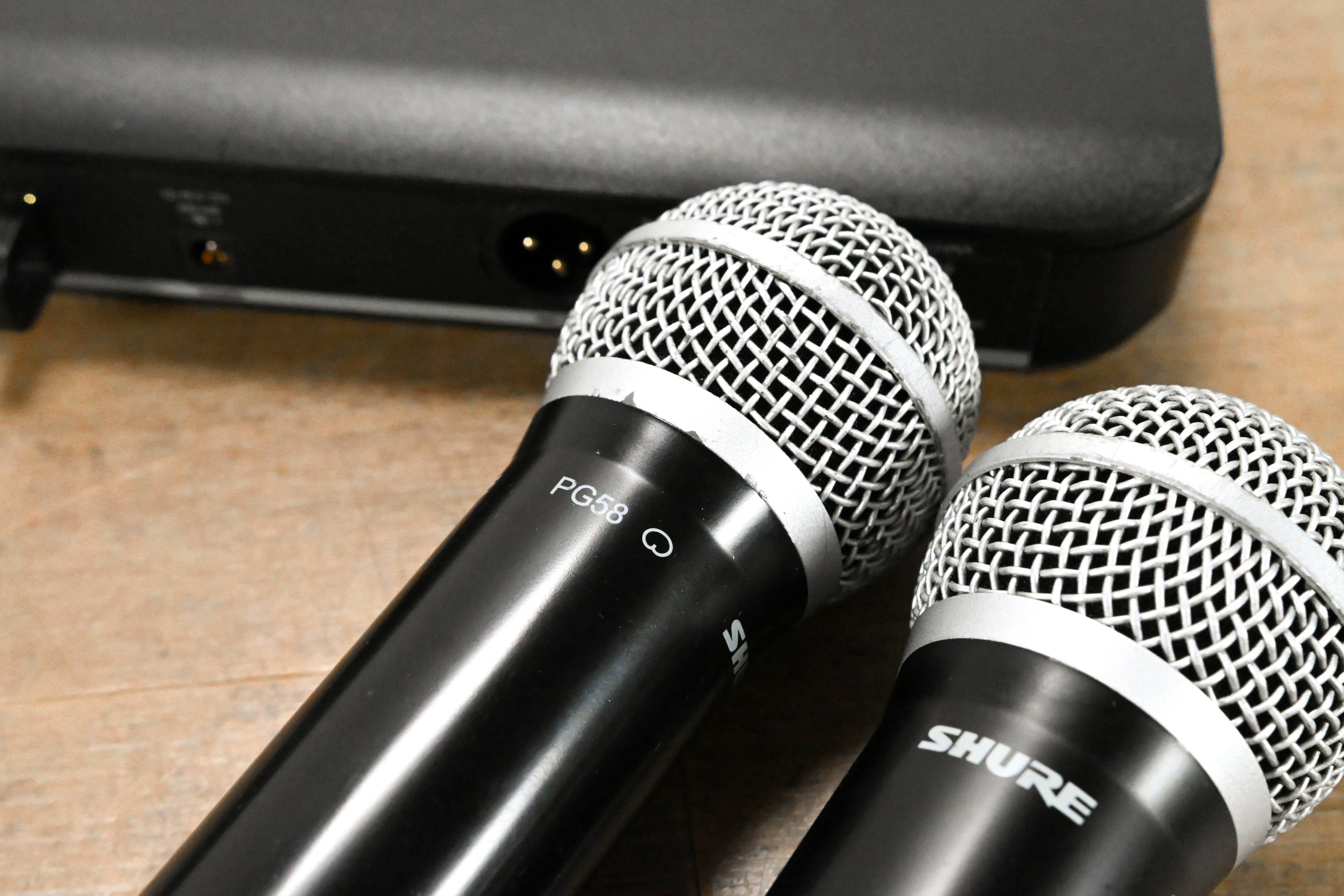 Shure BLX288/PG58 Wireless Microphone System - H10 Band NO POWER SUPPLY