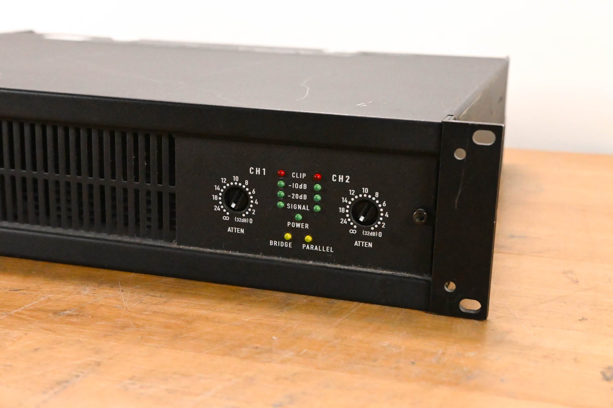 QSC CX502 2-Channel Power Amplifier