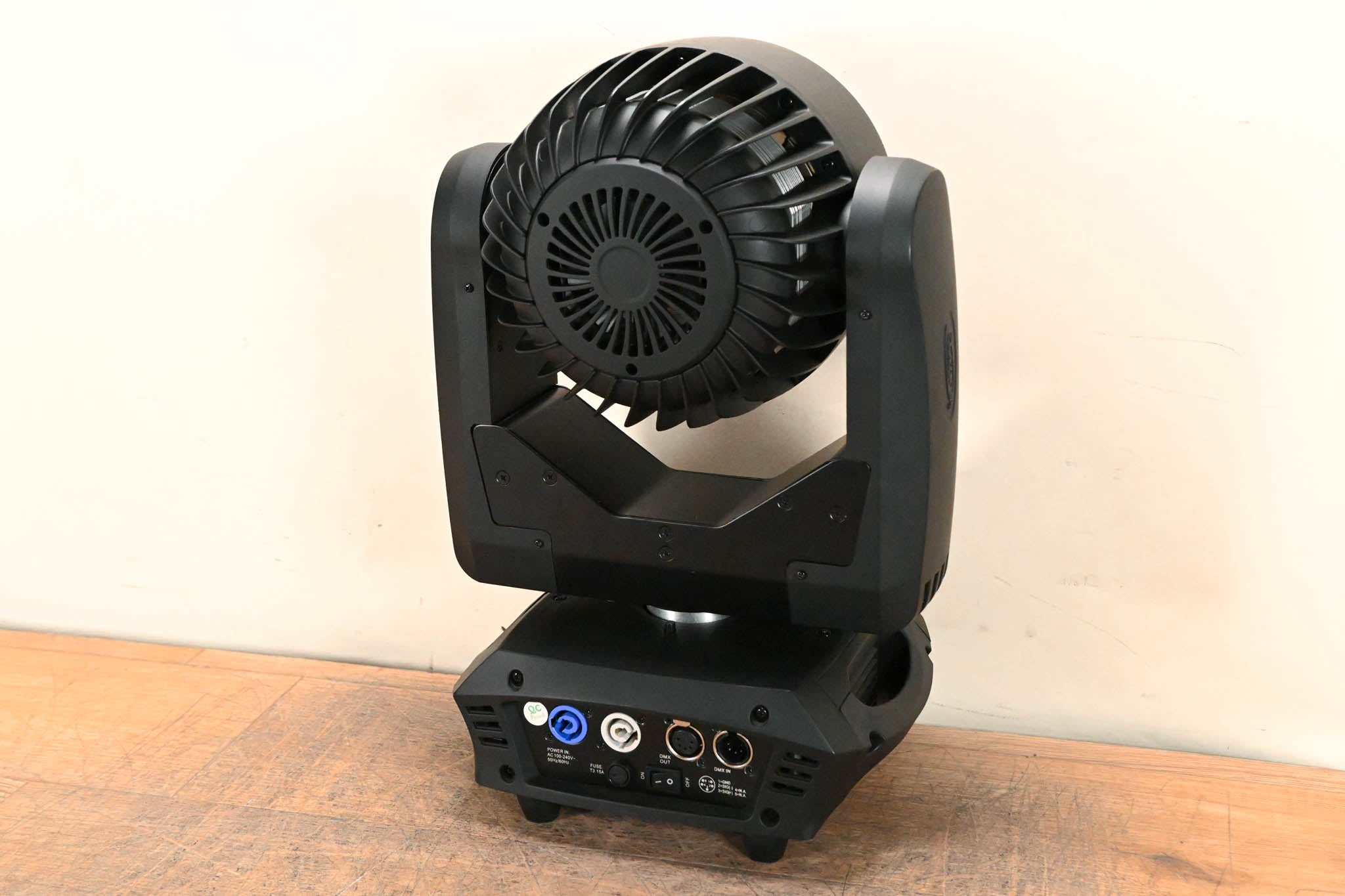 Elation Rayzor Q12 Zoom LED Wash Luminaire