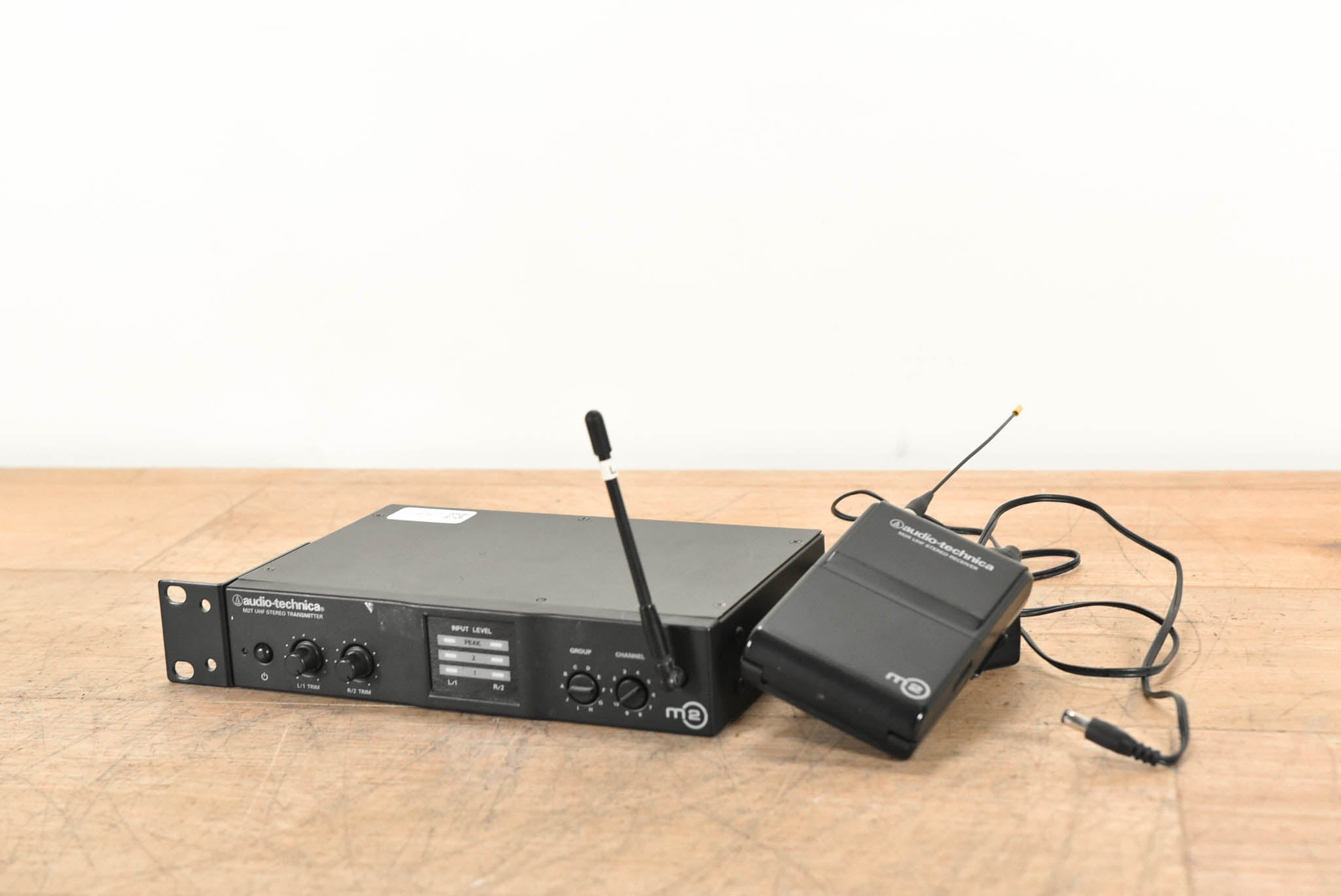 Audio-Technica M2 Wireless In-Ear Monitor System - 575-608 MHz