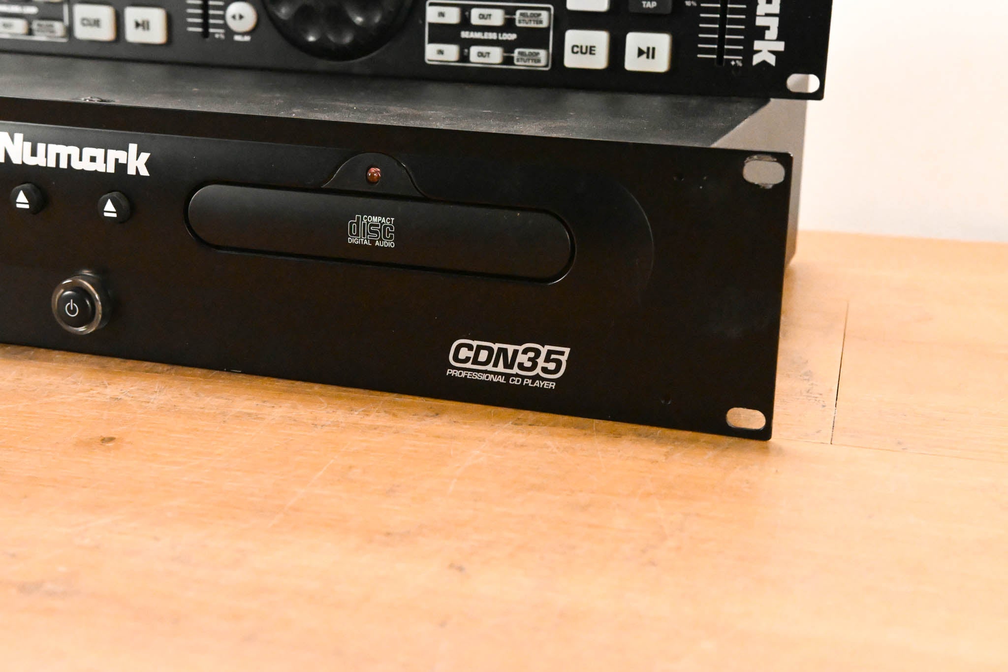 Numark CDN35 Professional CD Player with Controller