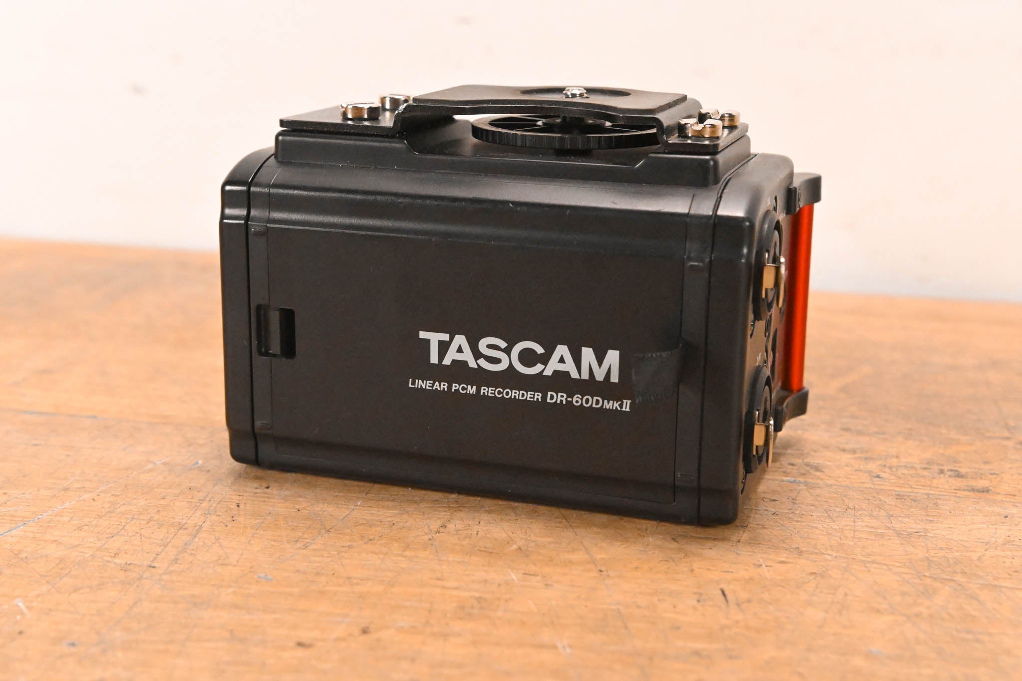 TASCAM DR-60DMKII 4-Track Audio Field Recorder and Mixer for Audio/Video
