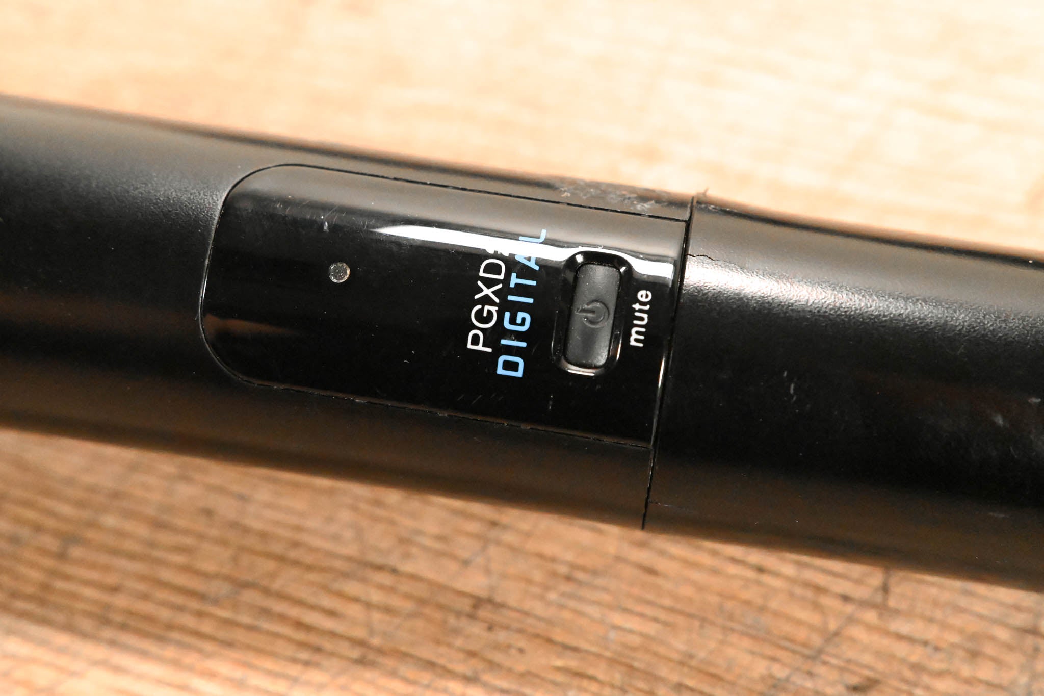 Shure PGXD24/BETA58-X8 Digital Wireless Handheld Microphone System