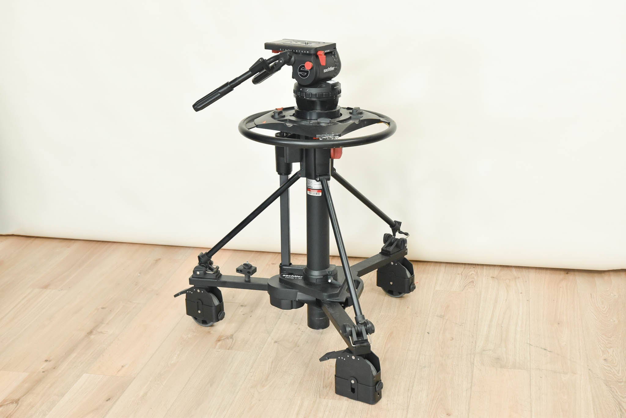 Sachtler Video 25 Plus With 5199 Combi Pedestal 1-40