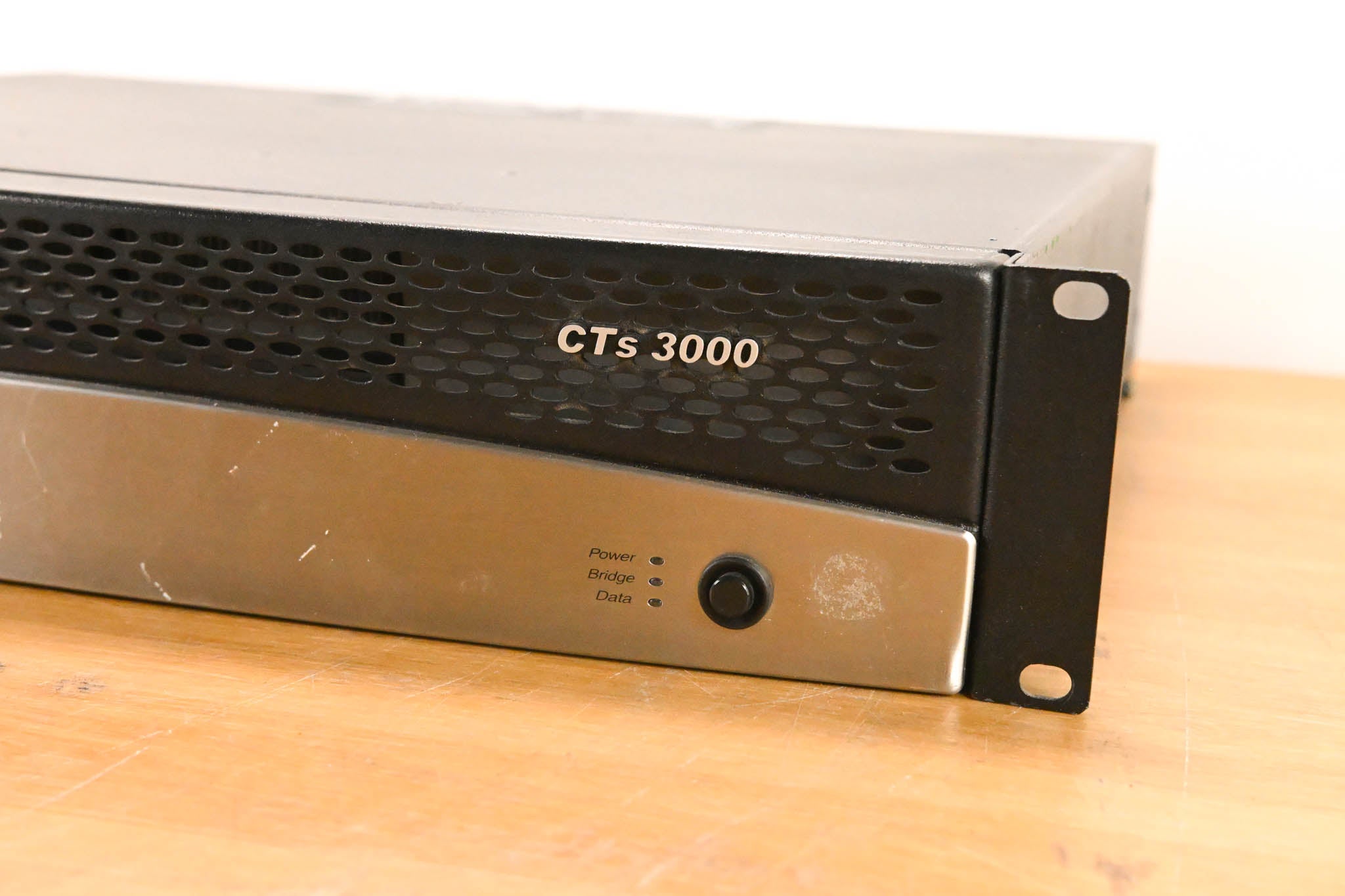 Crown CTs 3000 Two-Channel 1500W Power Amplifier