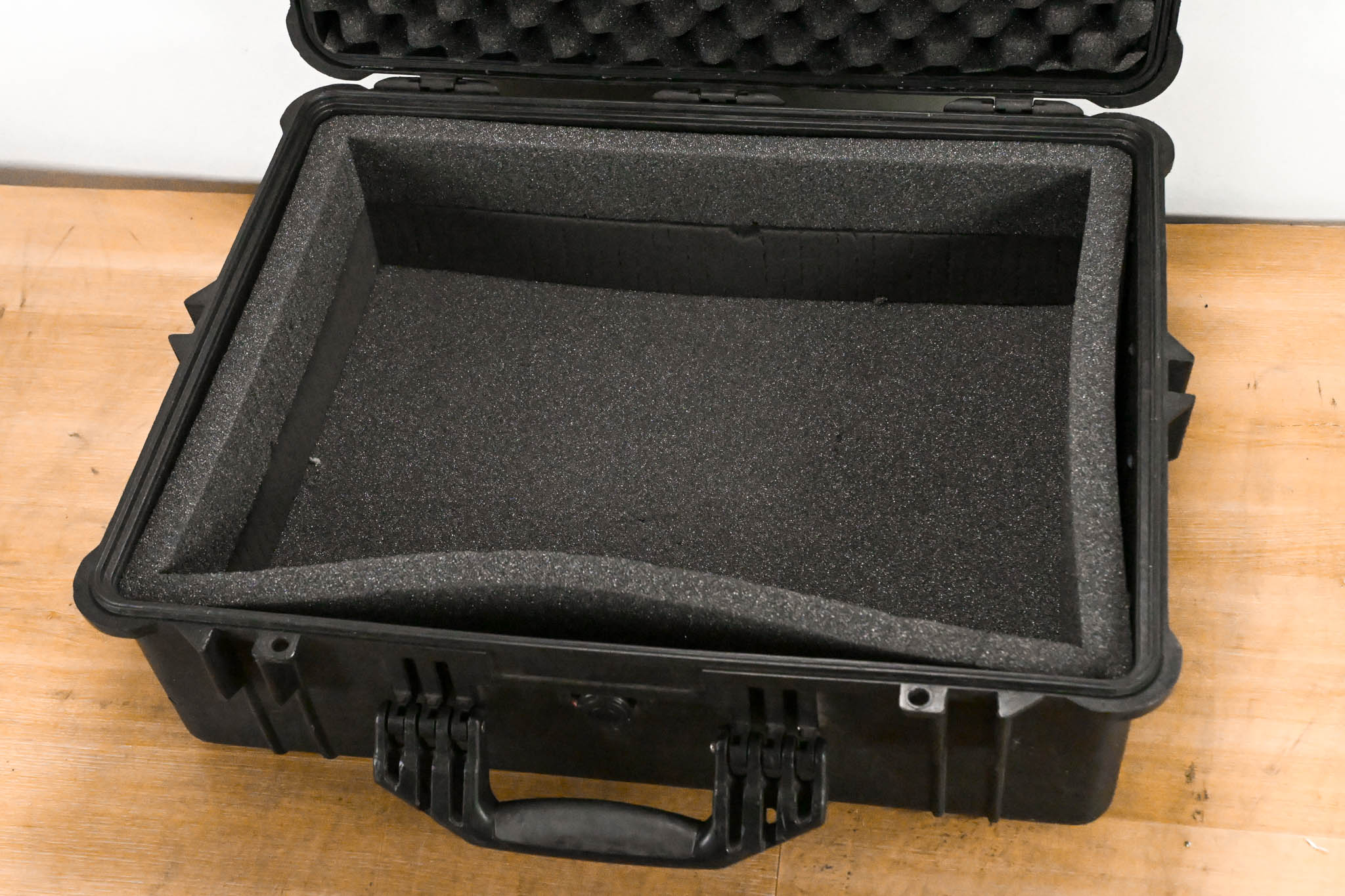 Pelican 1600 Protector Case