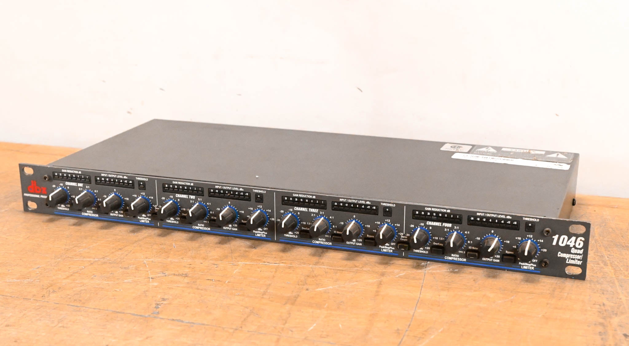 dbx 1046 Quad Compressor/Limiter
