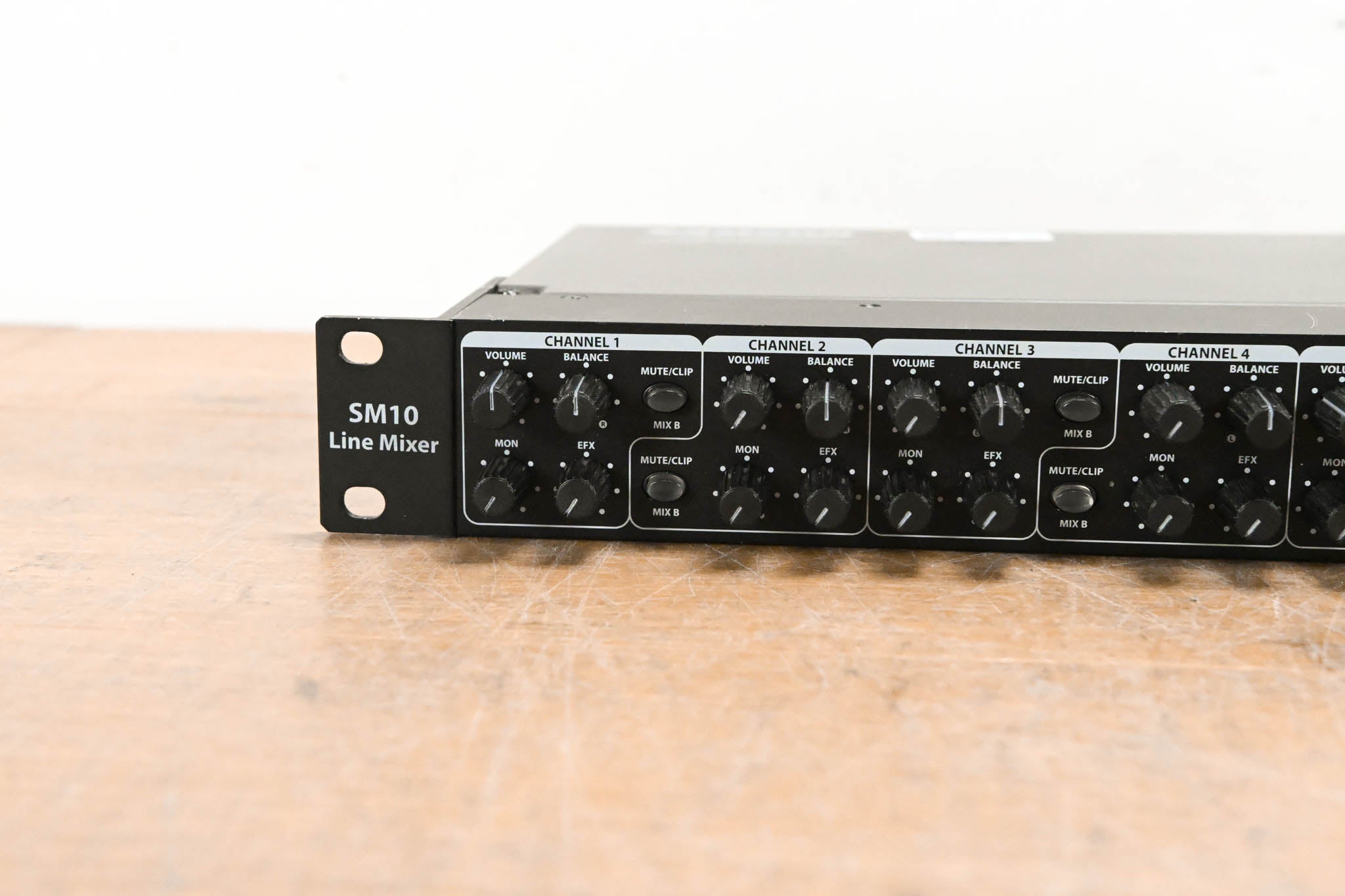 Samson SM10 10-Channel Rackmount Stereo Line Mixer