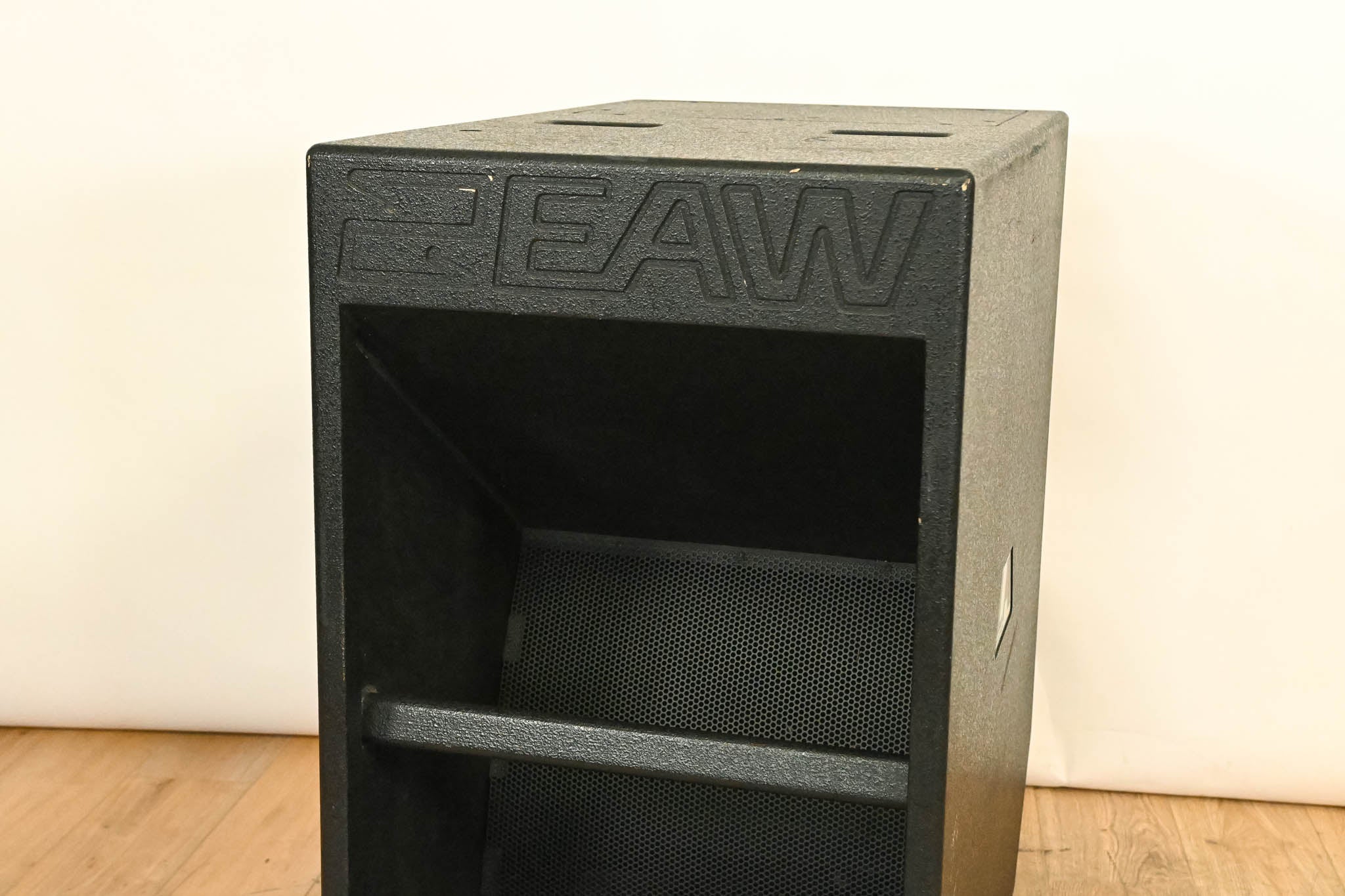 EAW LA400 12" Bass Horn Subwoofer