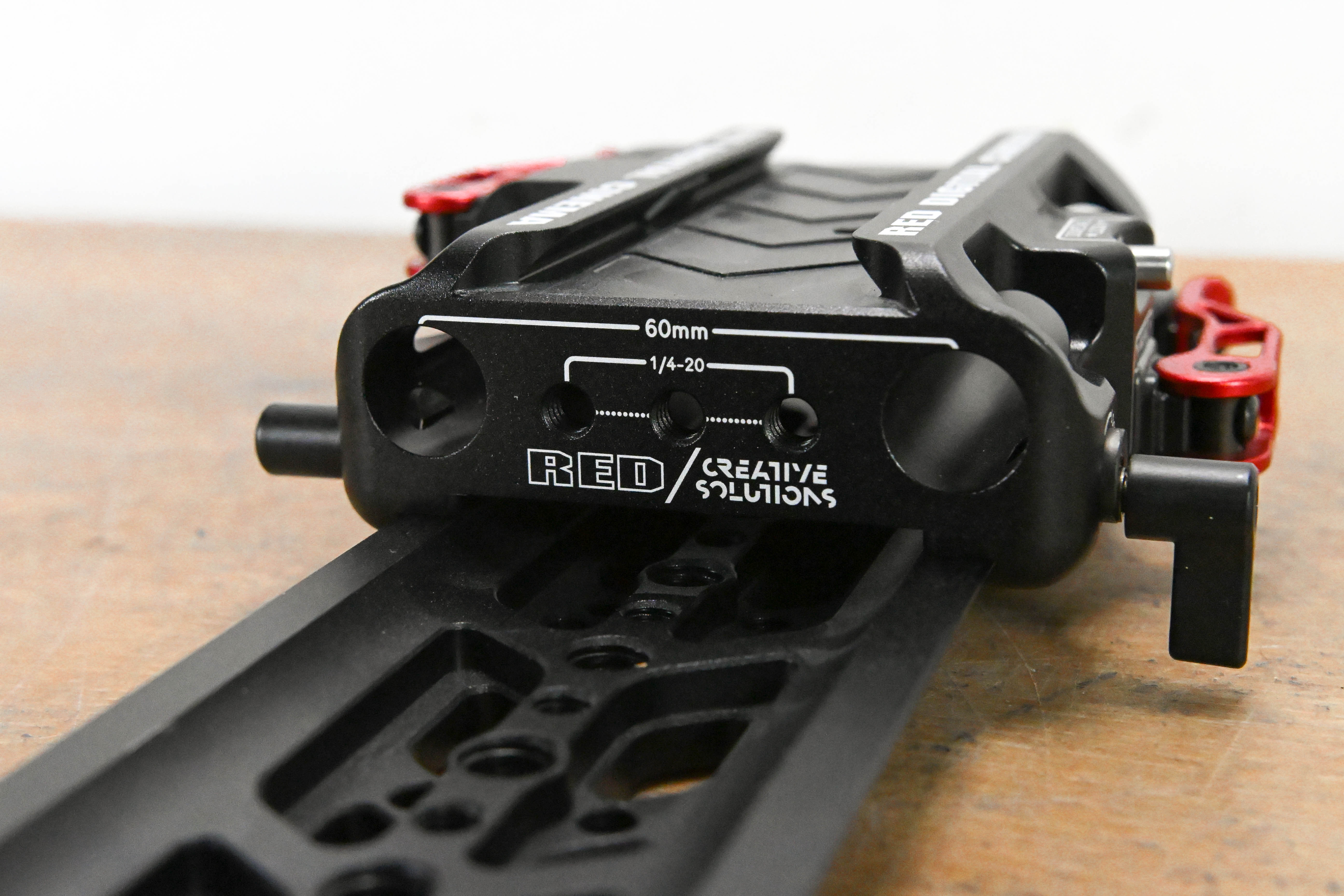 RED Digital Cinema V-RAPTOR Quick Release Platform w/ Dovetail Plate