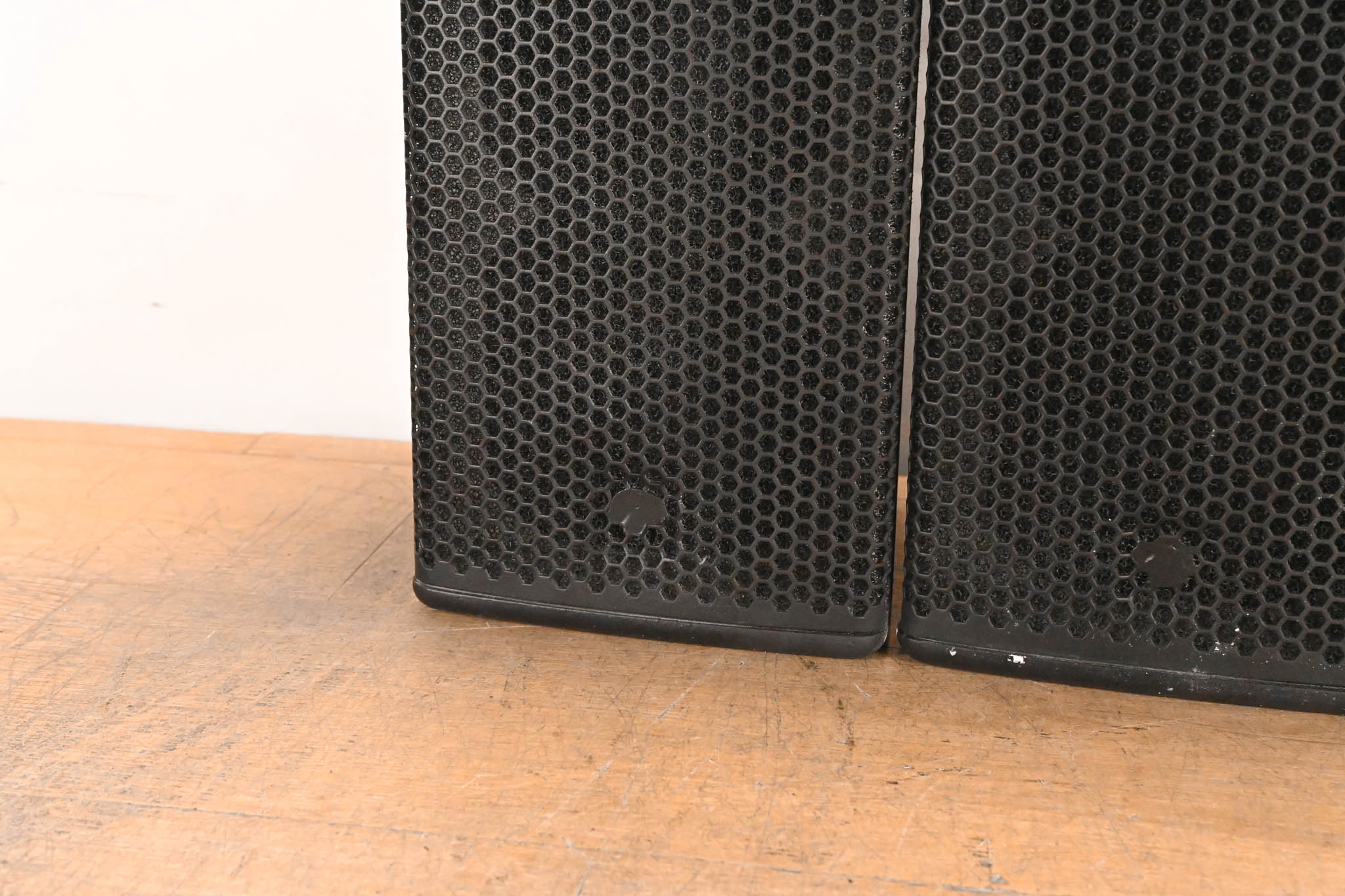 McCauley ID55 2-Way Passive Install Speakers 400W 8Ω (PAIR)