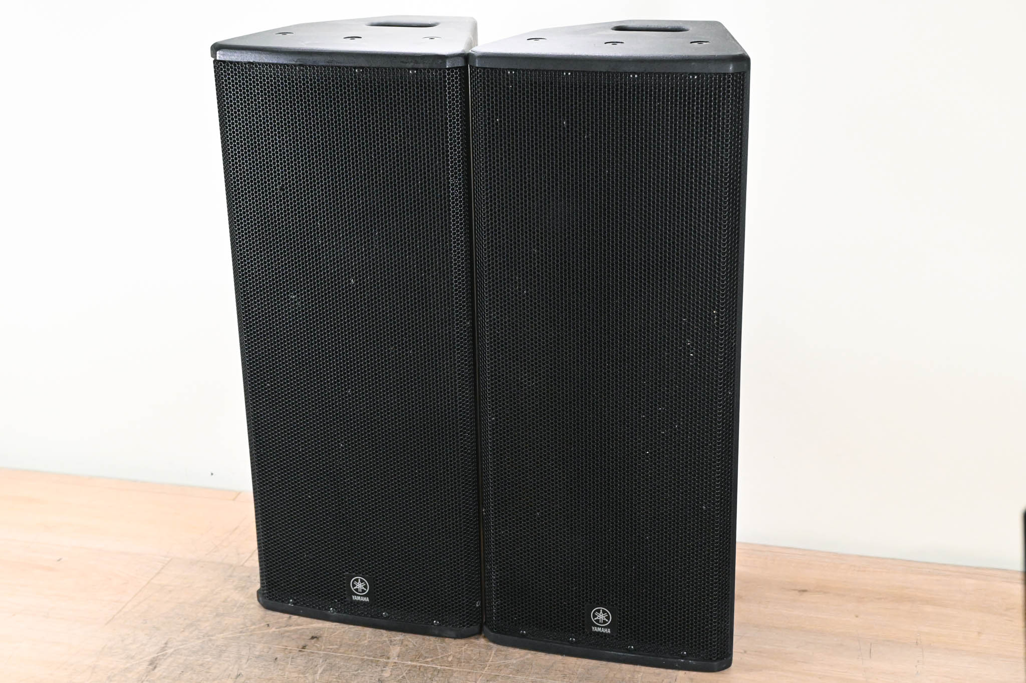 Yamaha IF2208 Dual 8" 2-Way Full-Range Loudspeaker (PAIR)