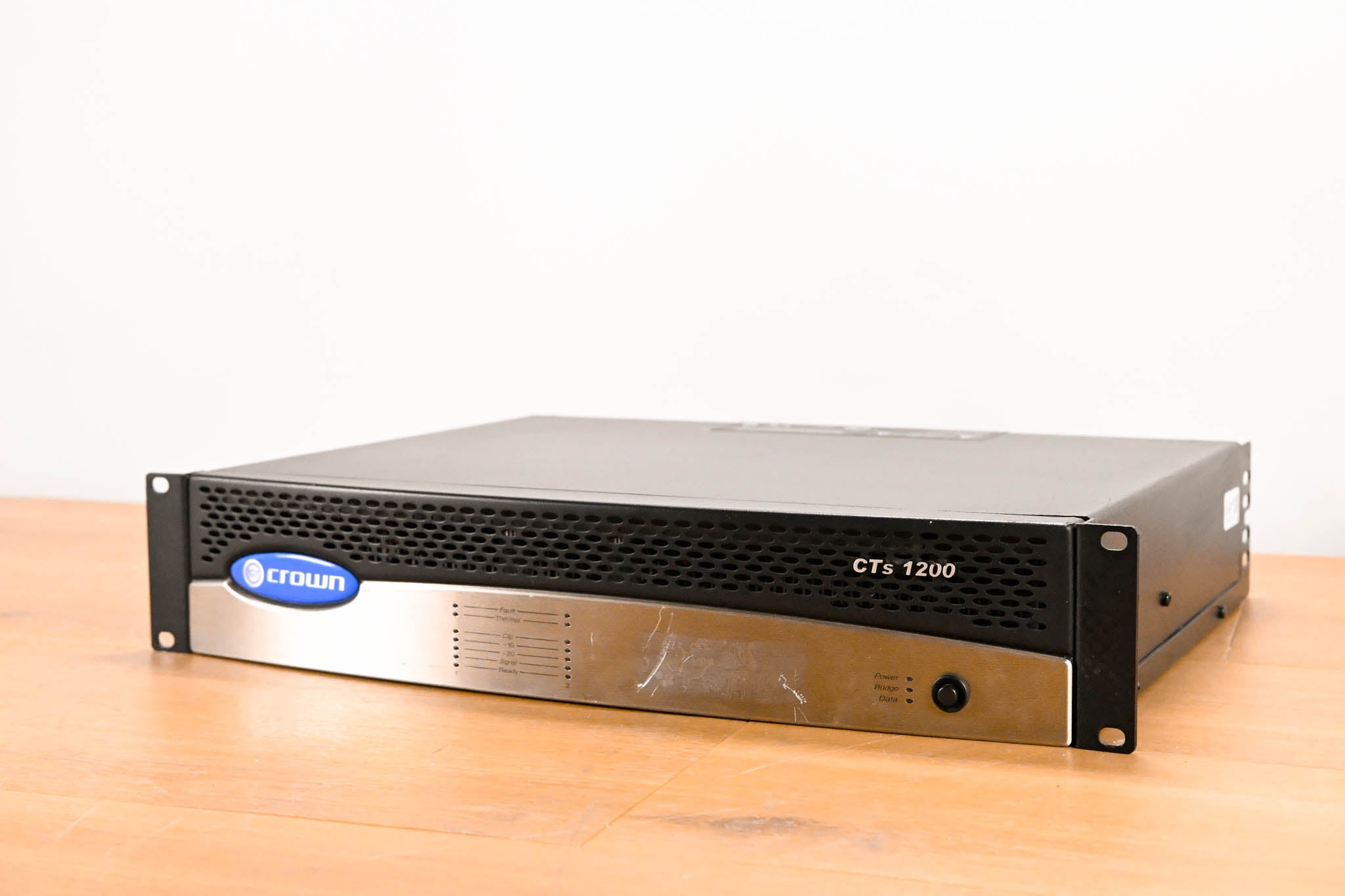 Crown CTs 1200 Two-Channel 600W Power Amplifier