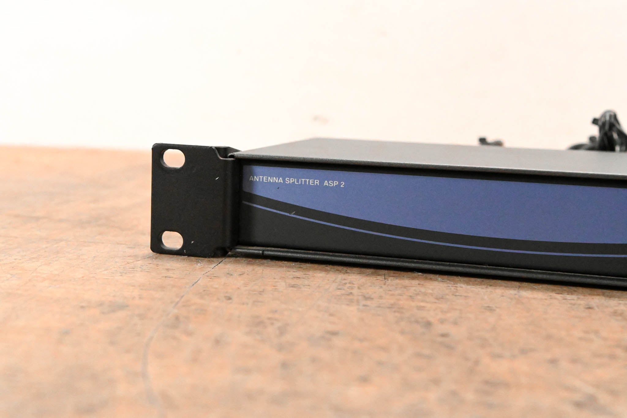 Sennheiser ASP 2 Antenna and Power Distribution System (NO POWER SUPPLY)