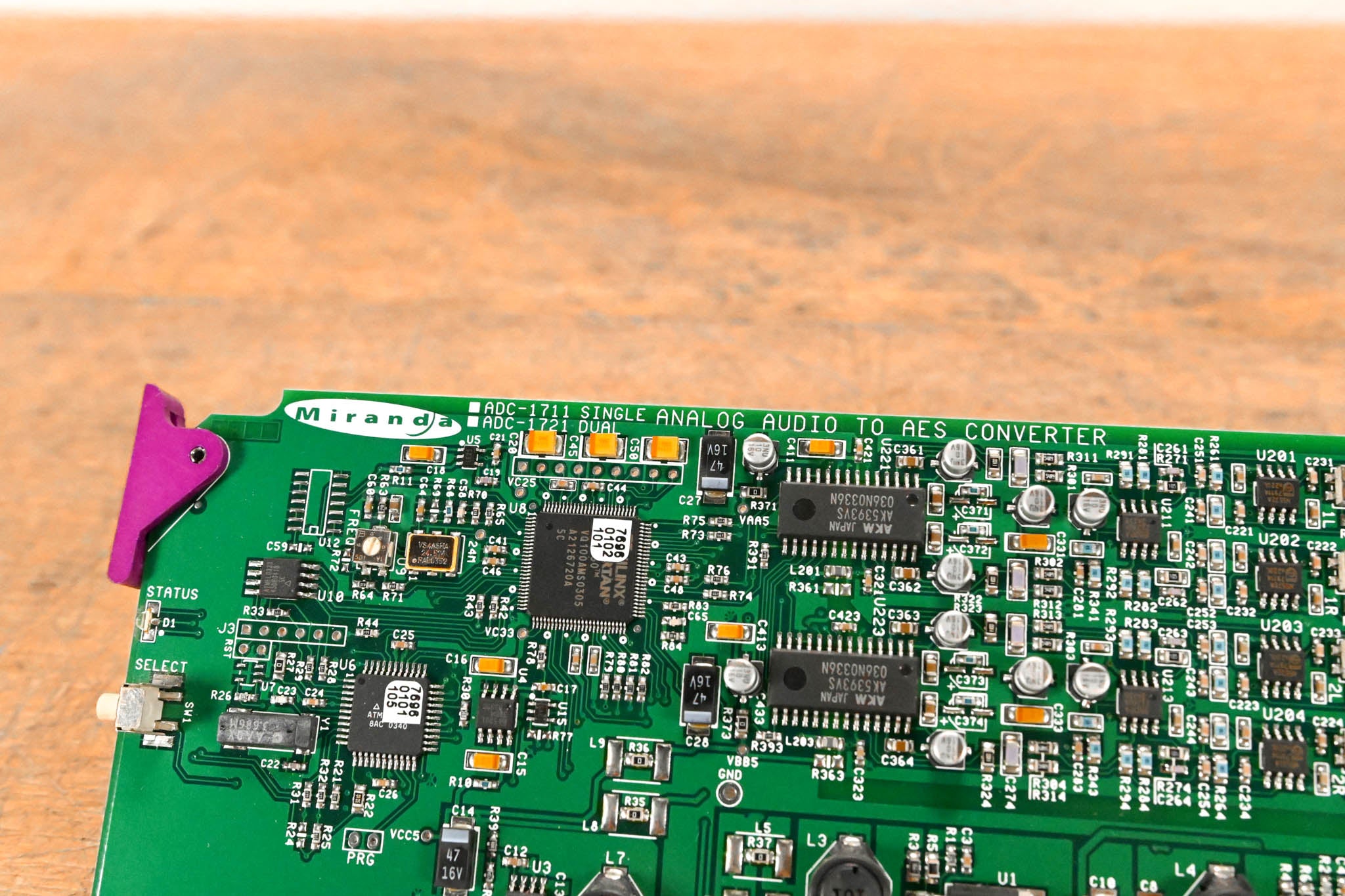 Miranda ADC-1721 Dual Analog Audio to AES Converter