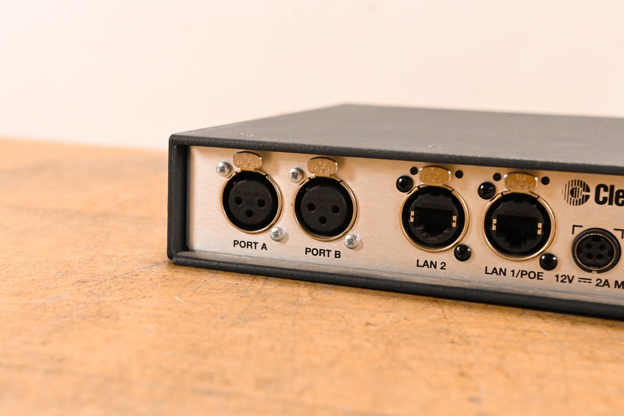 Clear-Com LQ-2W2 Compact 2-Port Partyline IP Interface (NO POWER SUPPLY)