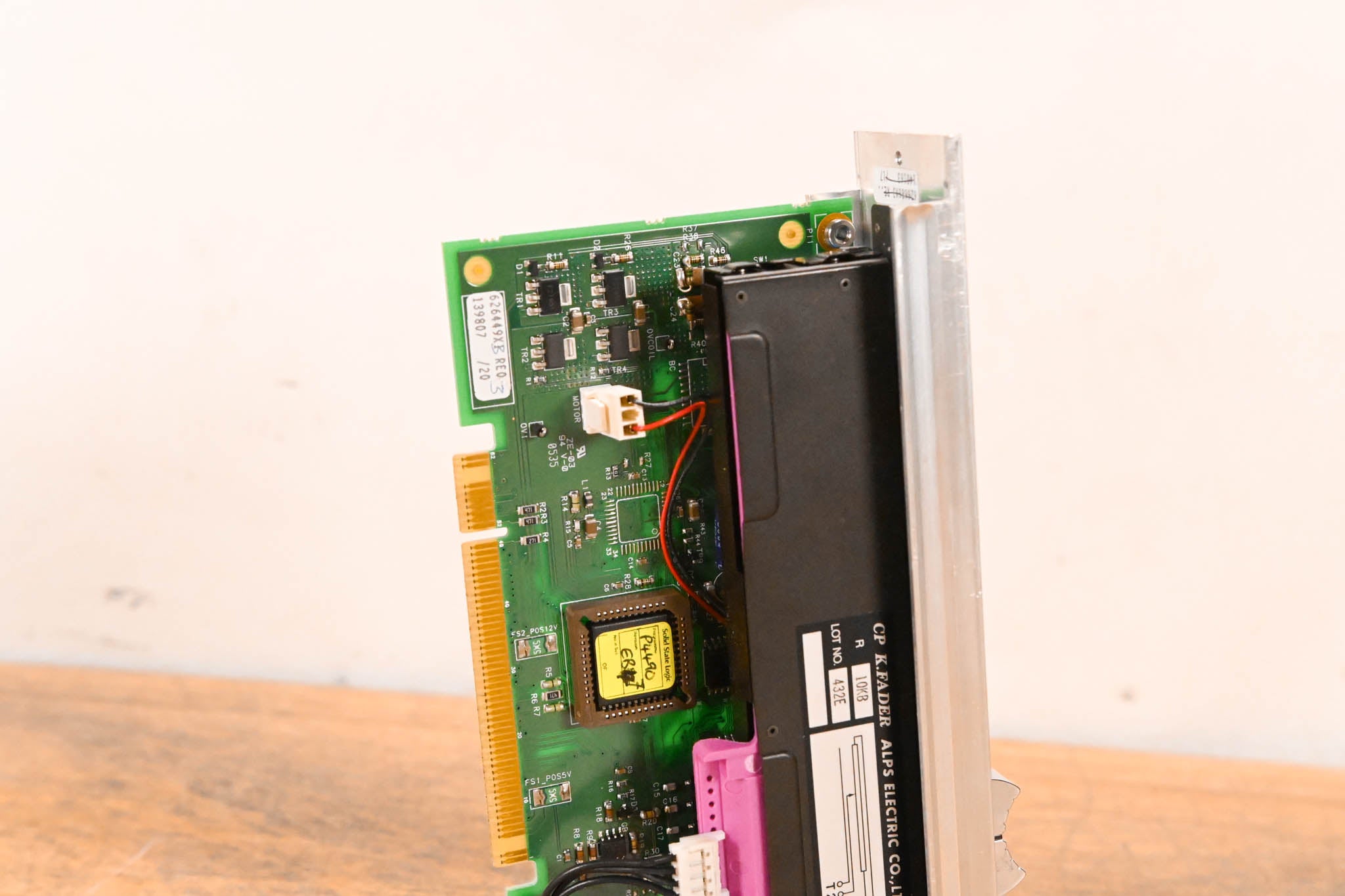 Solid State Logic C300 HD Motorized Fader Module – ALPS K-Fader Assembly