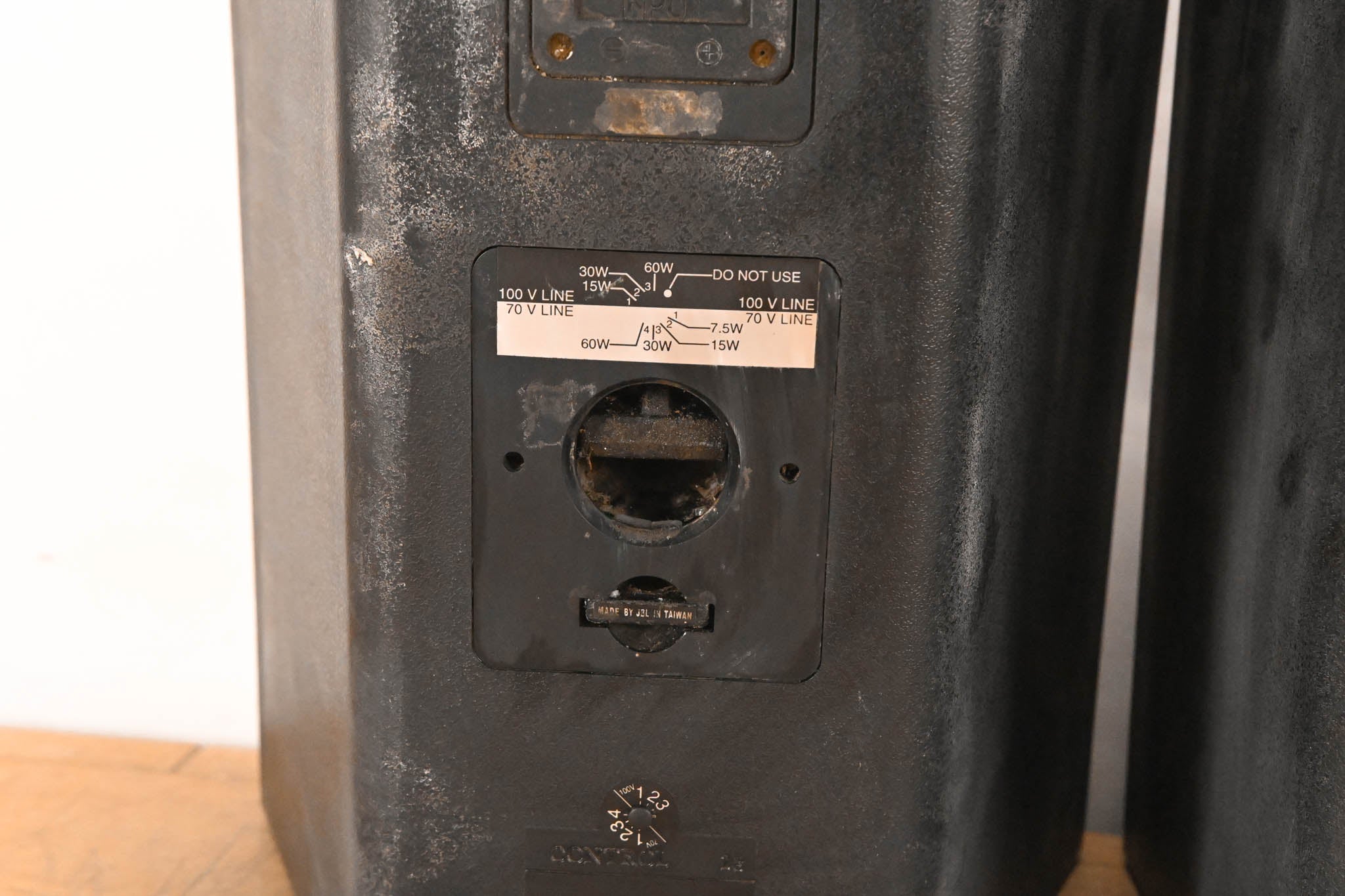 JBL Control 28 2-Way 8" Indoor/Outdoor Speaker (PAIR)