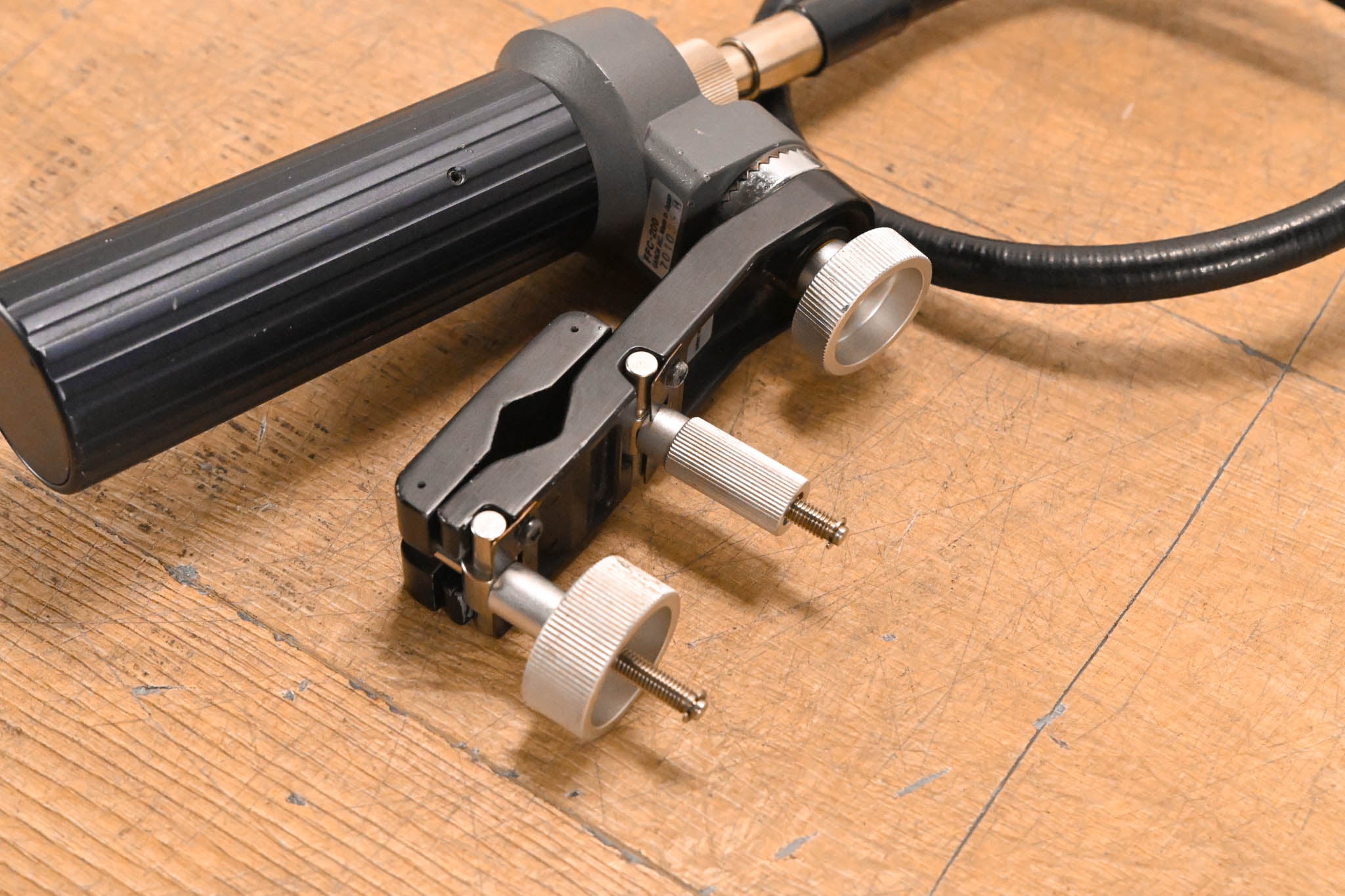 Canon FFC-200 Focus Manual Controller with CR-10 Clamper