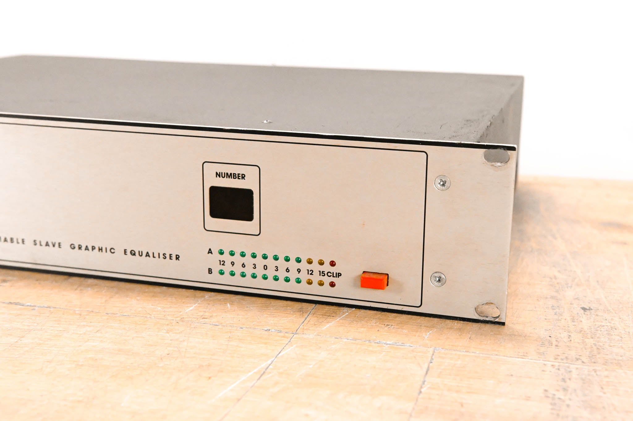 Klark Teknik DN3601 Programmable Slave Graphic Equalizer