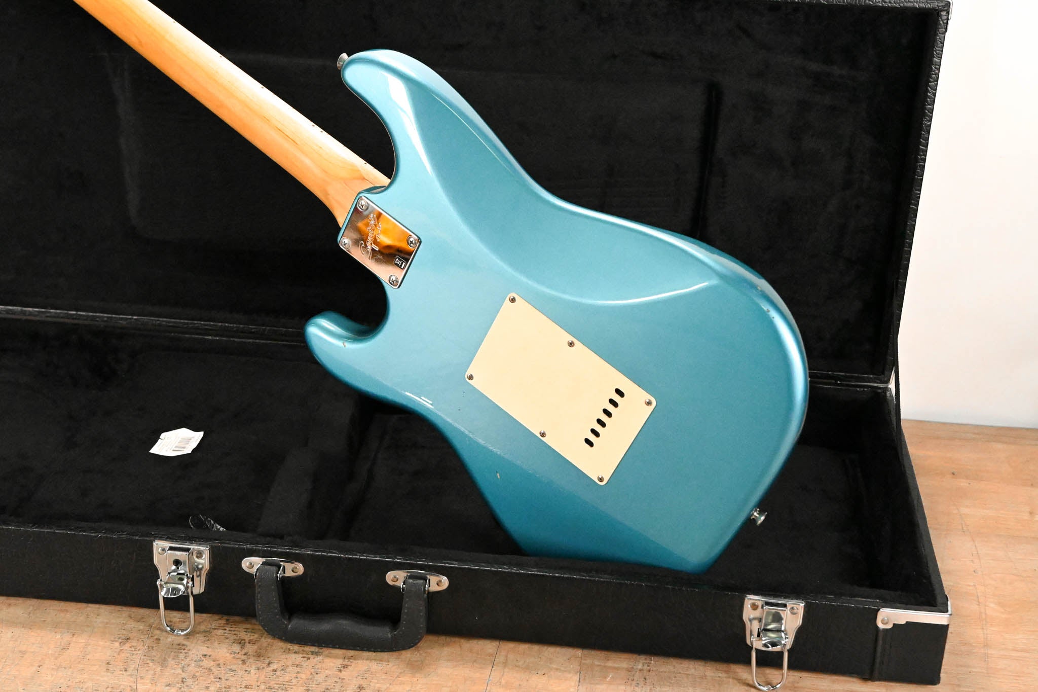Squier Affinity Series Stratocaster - Blue with Hardshell Case
