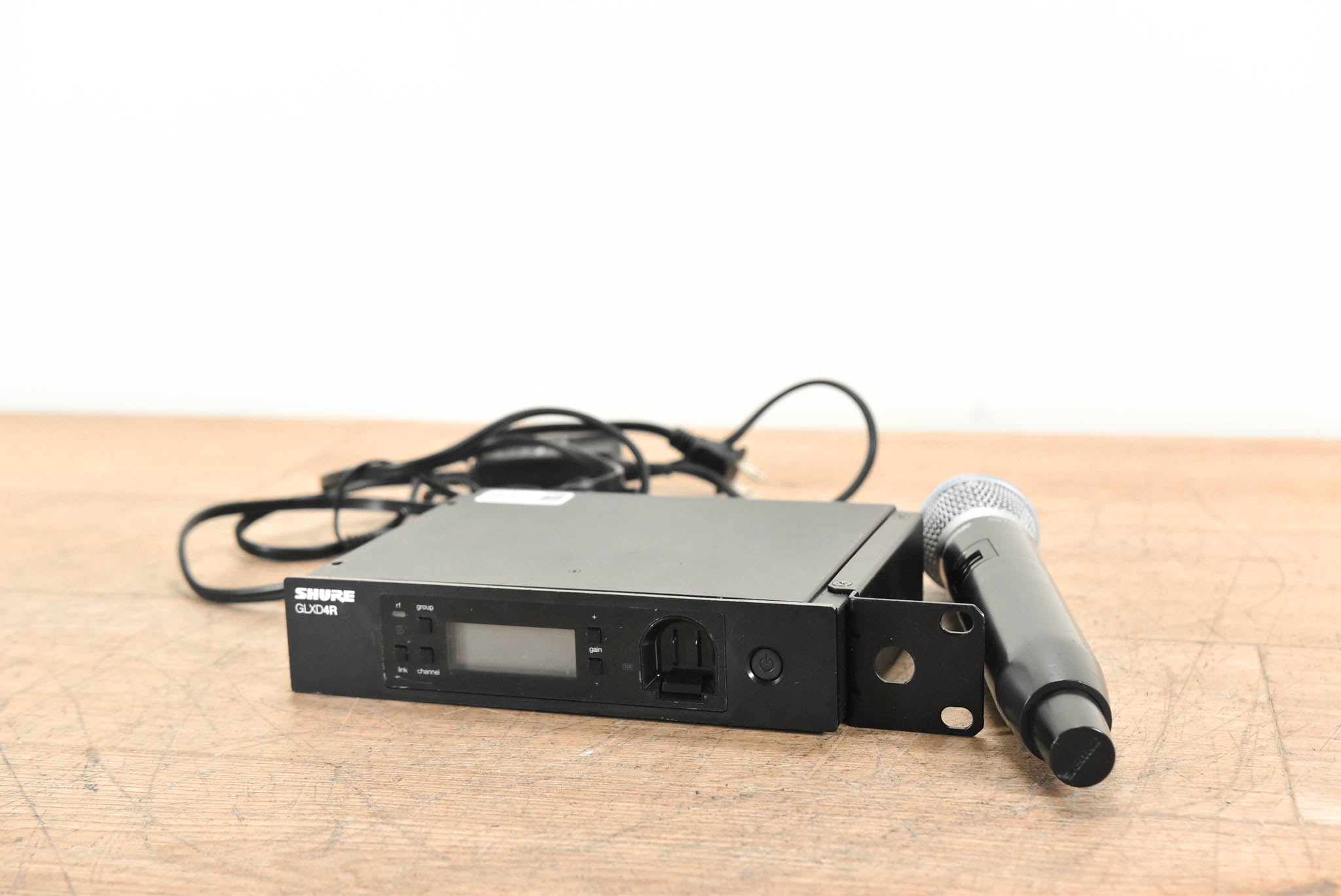 Shure GLXD24R/B87A Digital Wireless Microphone System - Z2 Band