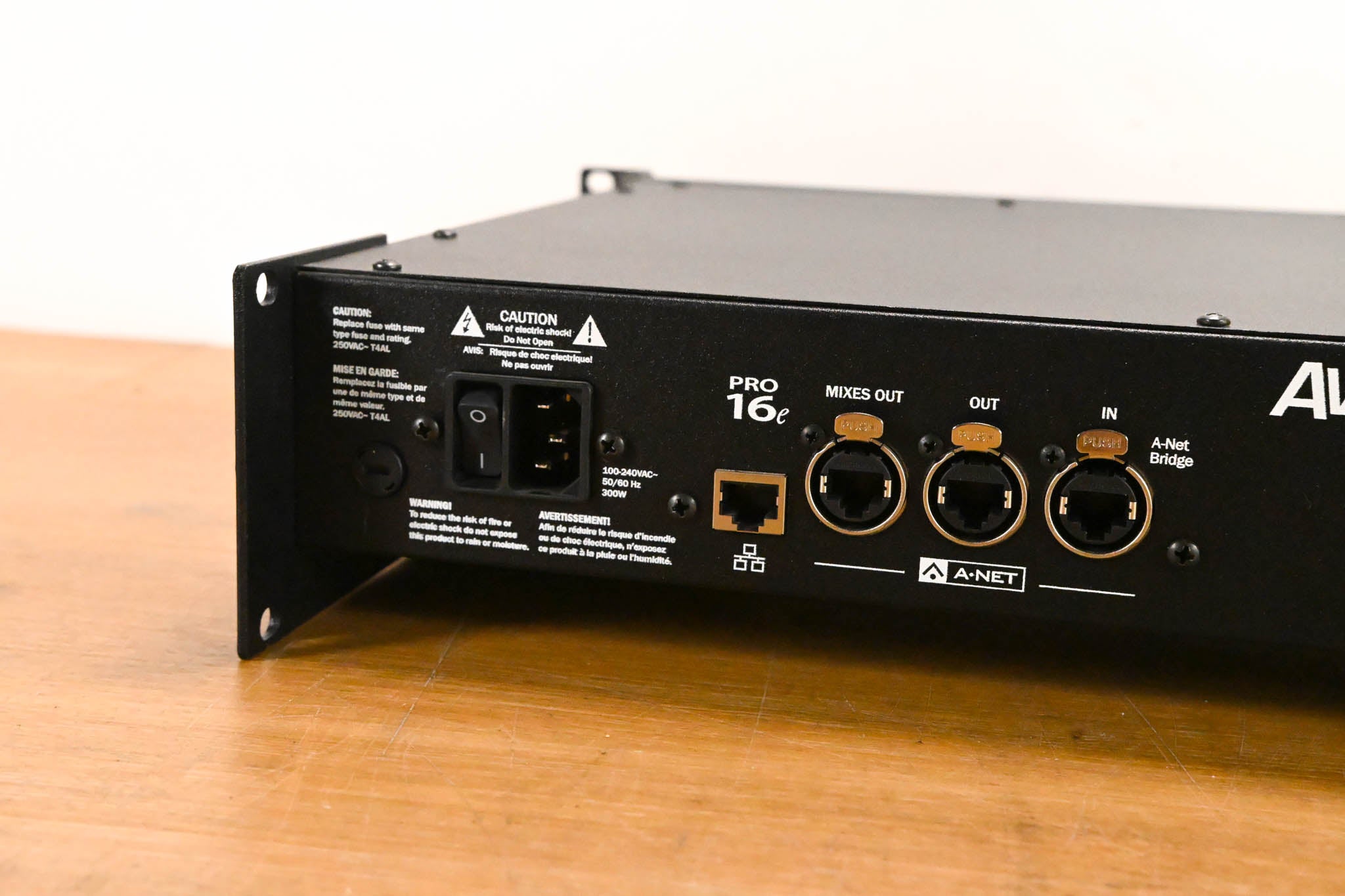 Aviom D800 A-Net Distributor
