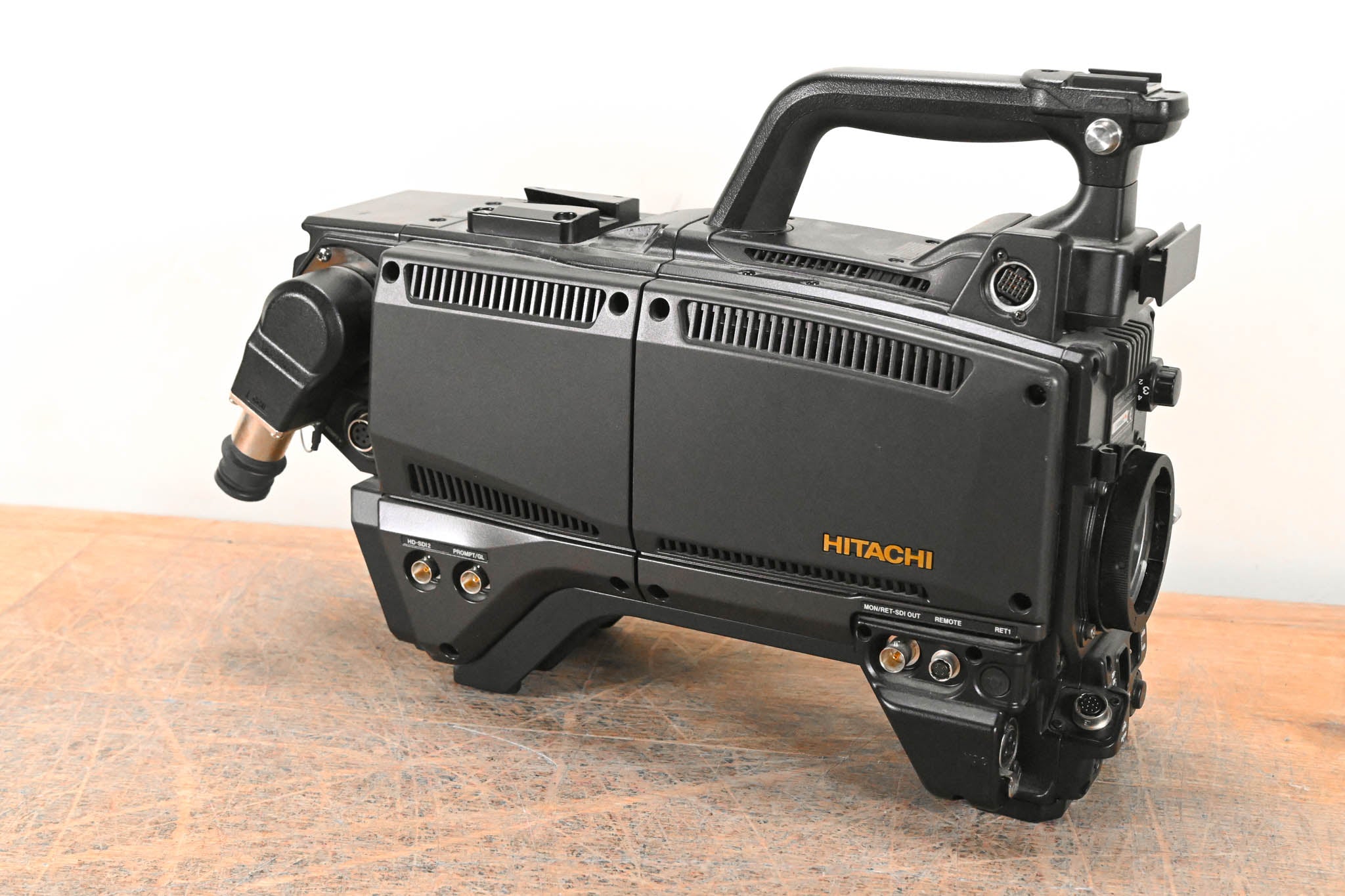 Hitachi Z-HD5000 HDTV Camera with CA-HF1000 Camera Adaptor