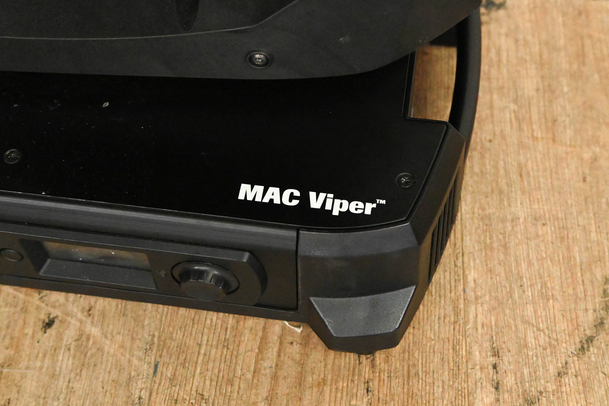 Martin MAC Viper Profile High Output Discharge-Based Moving Light