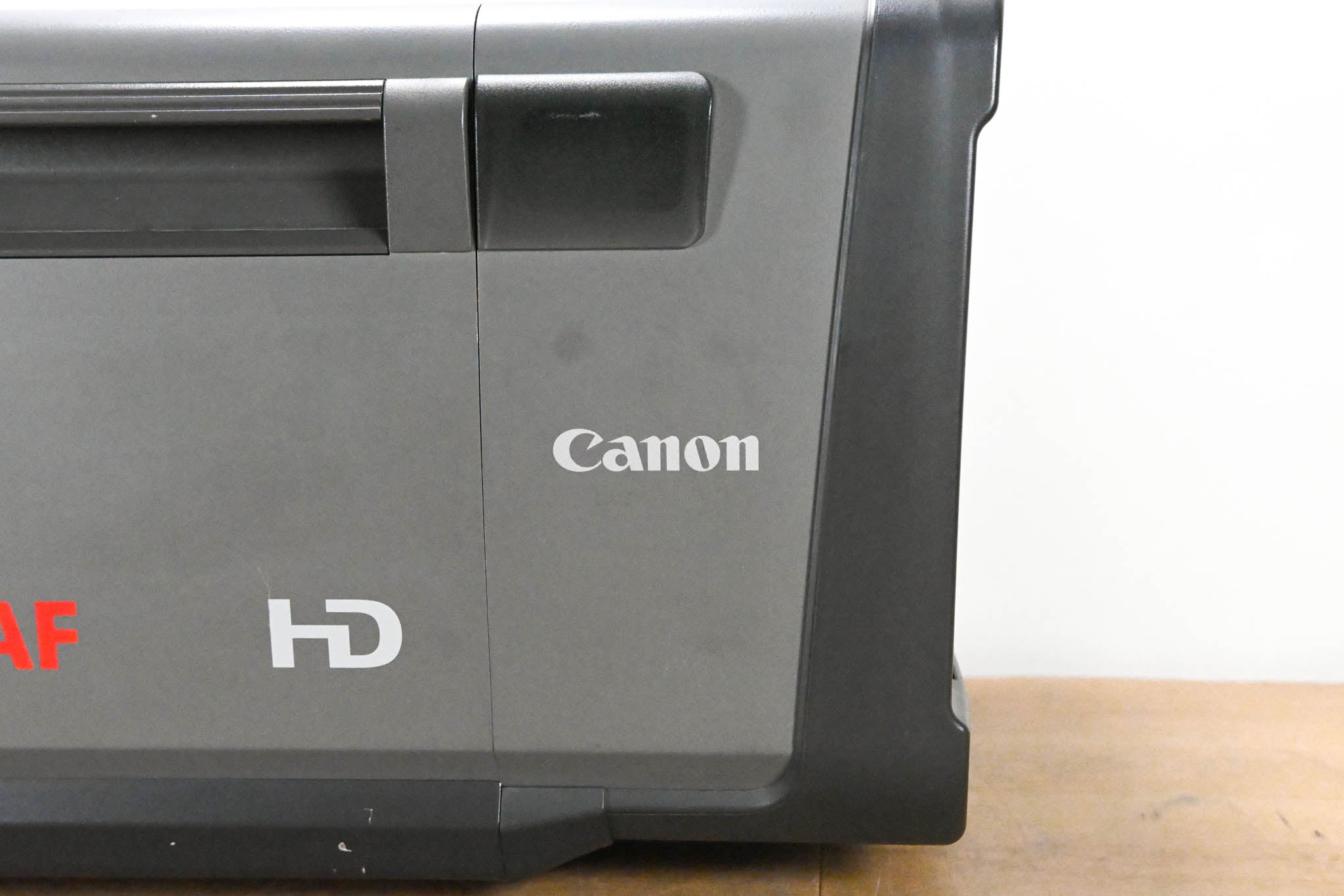 Canon XJ27x6.5B 6.5-180mm DIGISUPER 27 AF HD Box Lens