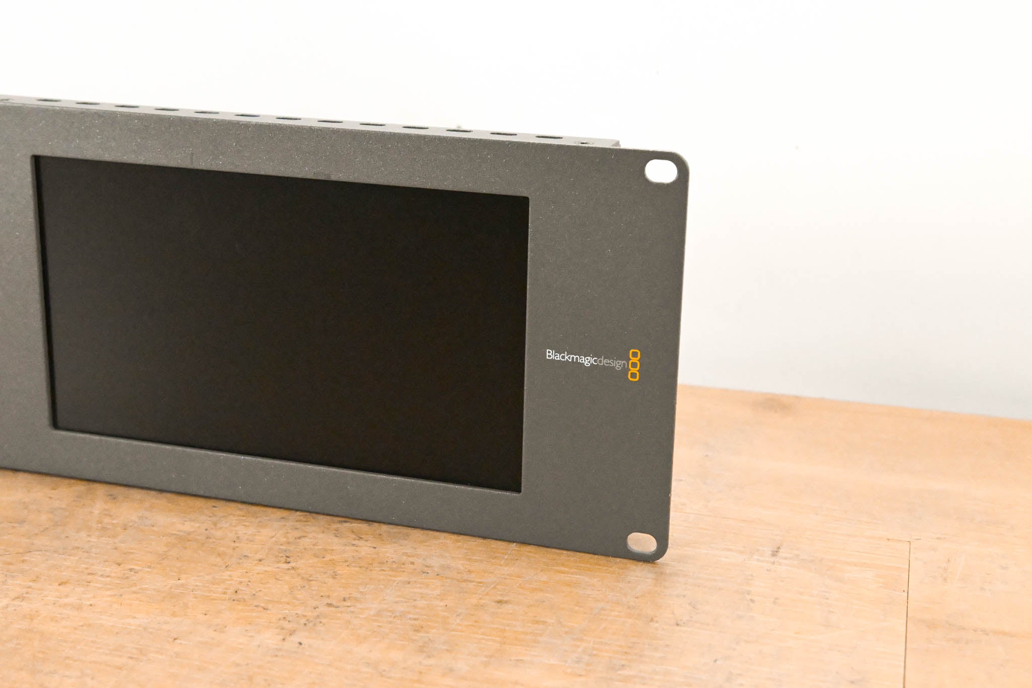 Blackmagic Design Smartview Duo 2 Dual 8" LCD Monitors